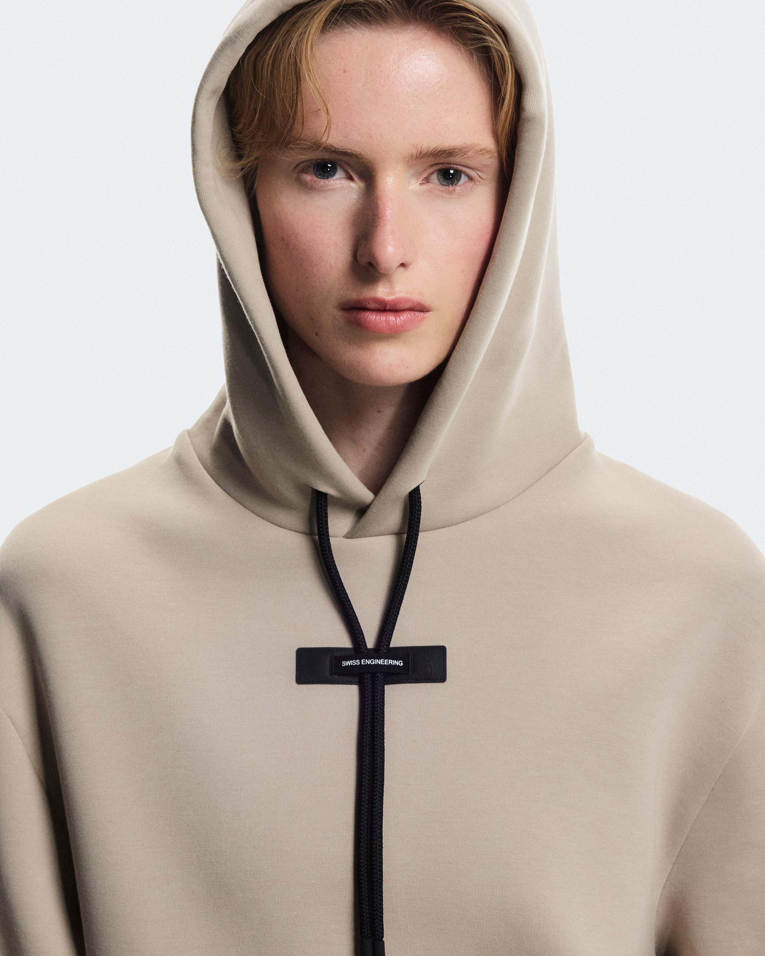 Женское худи On Focus Tech Hoodie, Desert — фото 5
