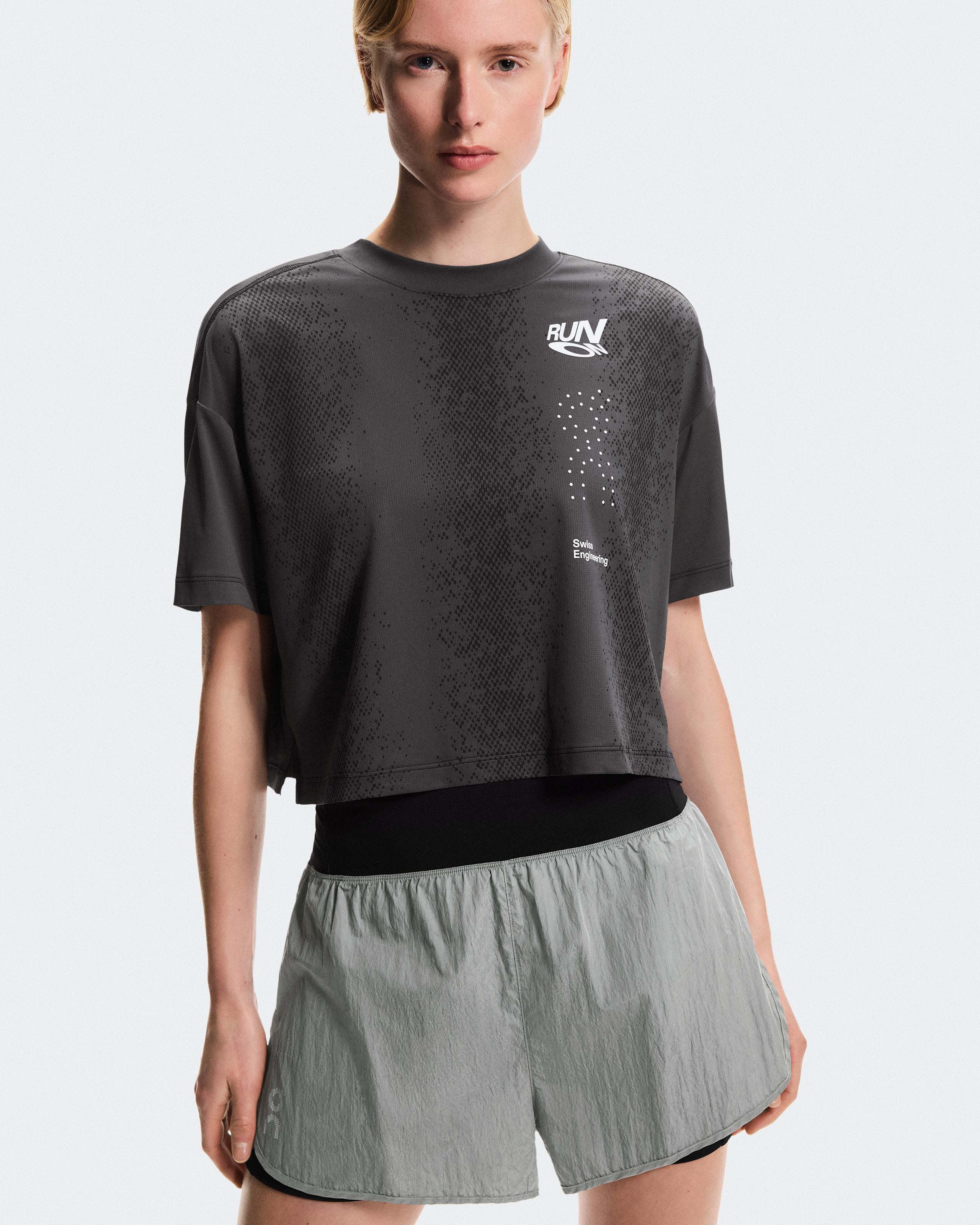 Женские шорты On Performance Volt Shorts, Glacier — фото 8