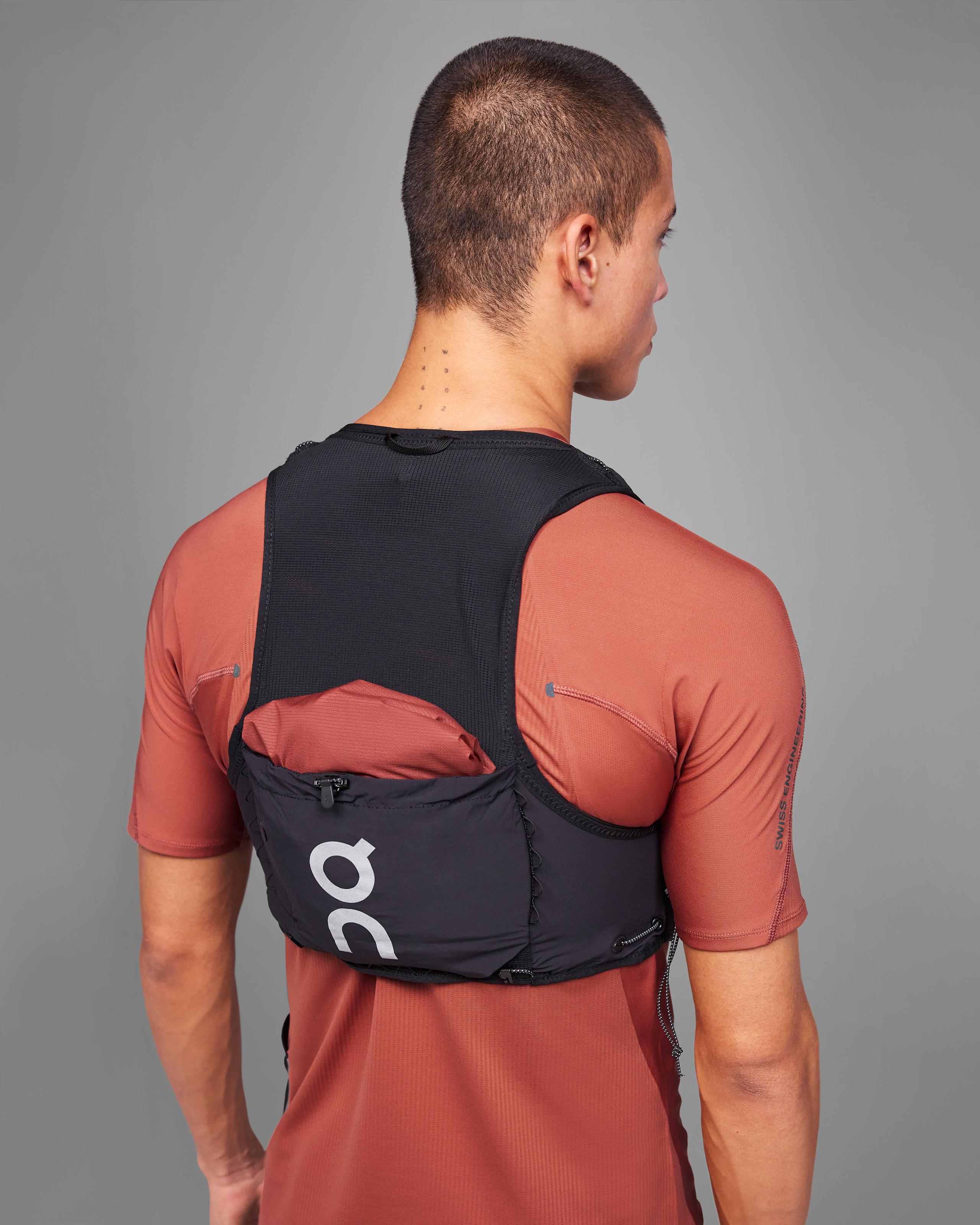 Жилет Ultra Vest 10L, чёрный — фото 5