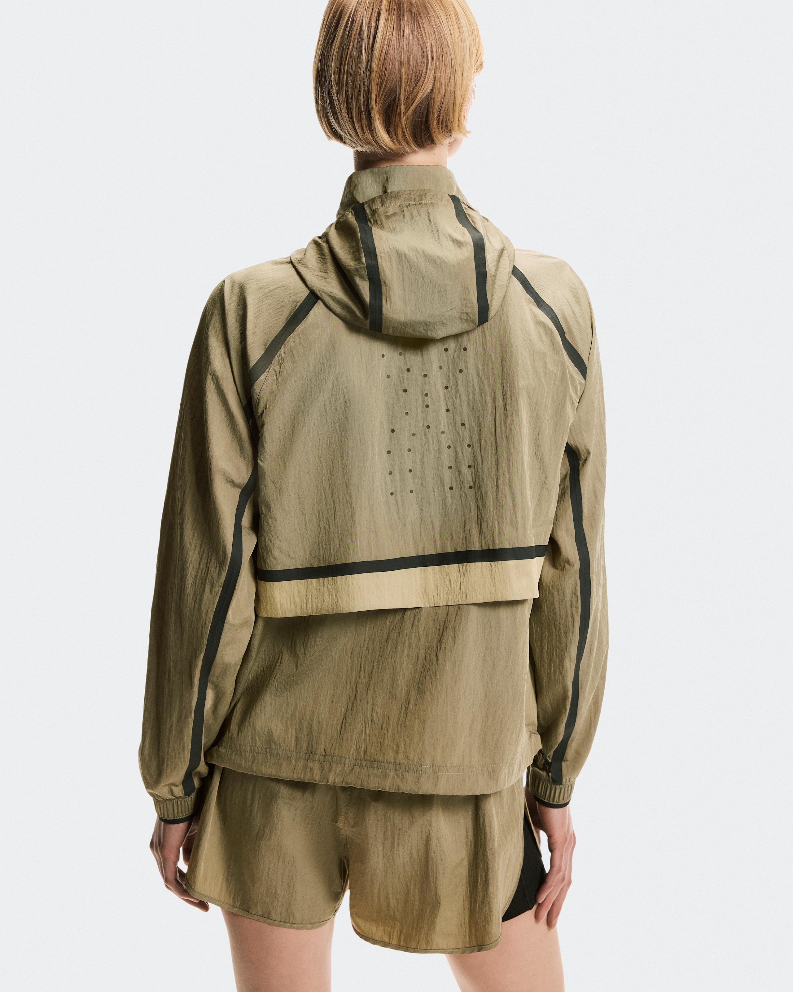 Женская куртка On Performance Volt Jacket, Safari — фото 5
