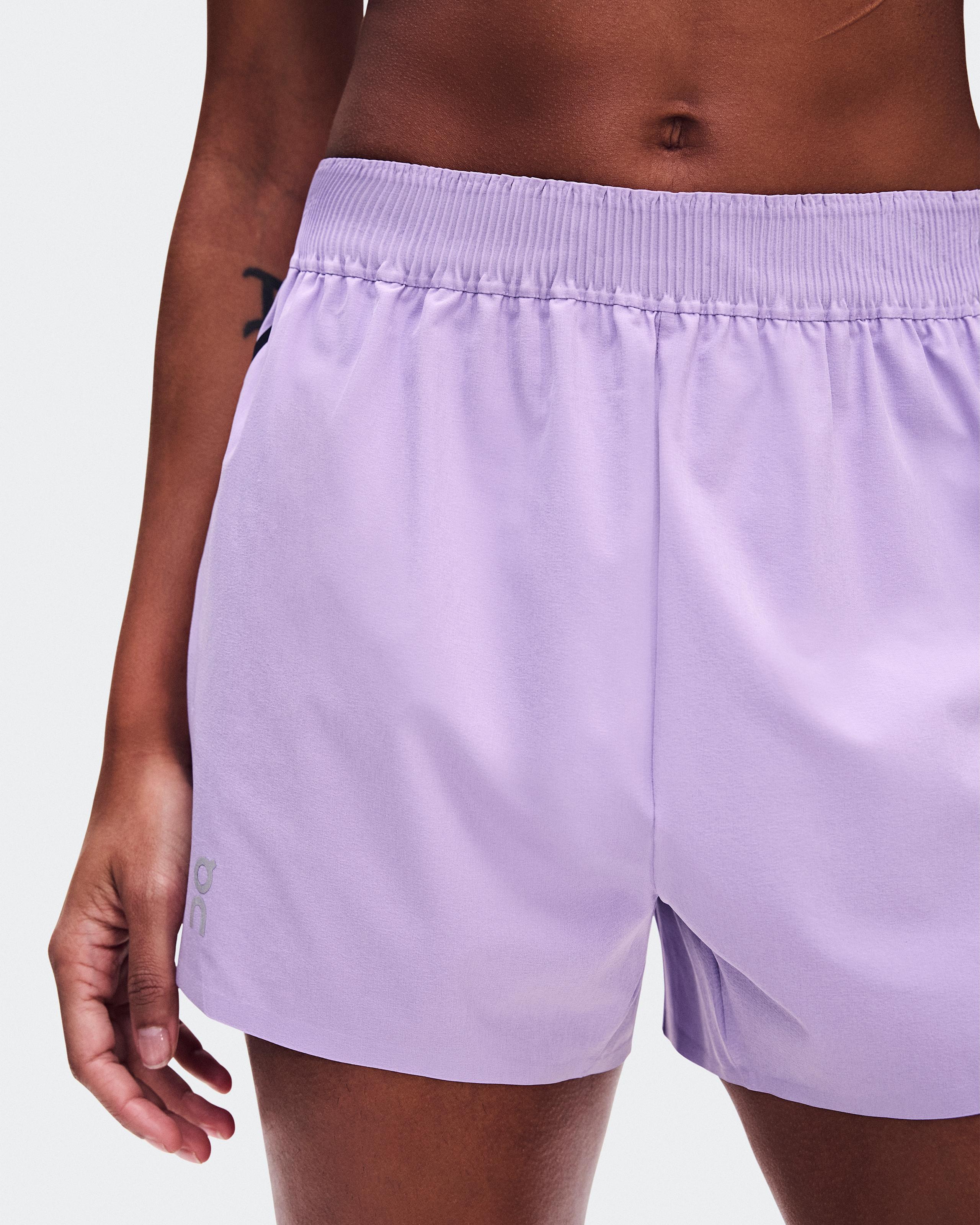 Женские шорты Train Shorts (цветочно-розовый) — фото 2