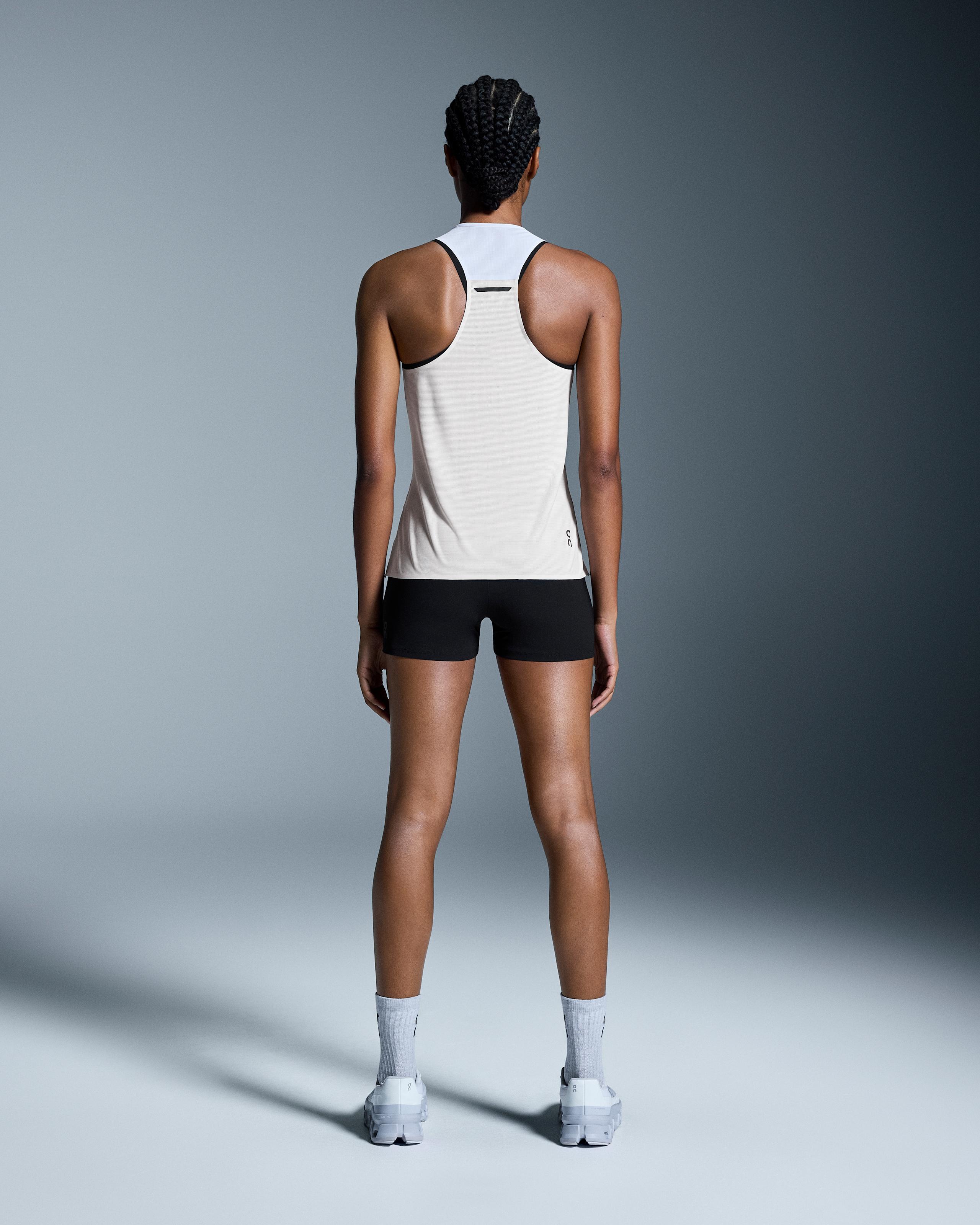 Женская майка On Performance Tank, White / Silver — фото 2