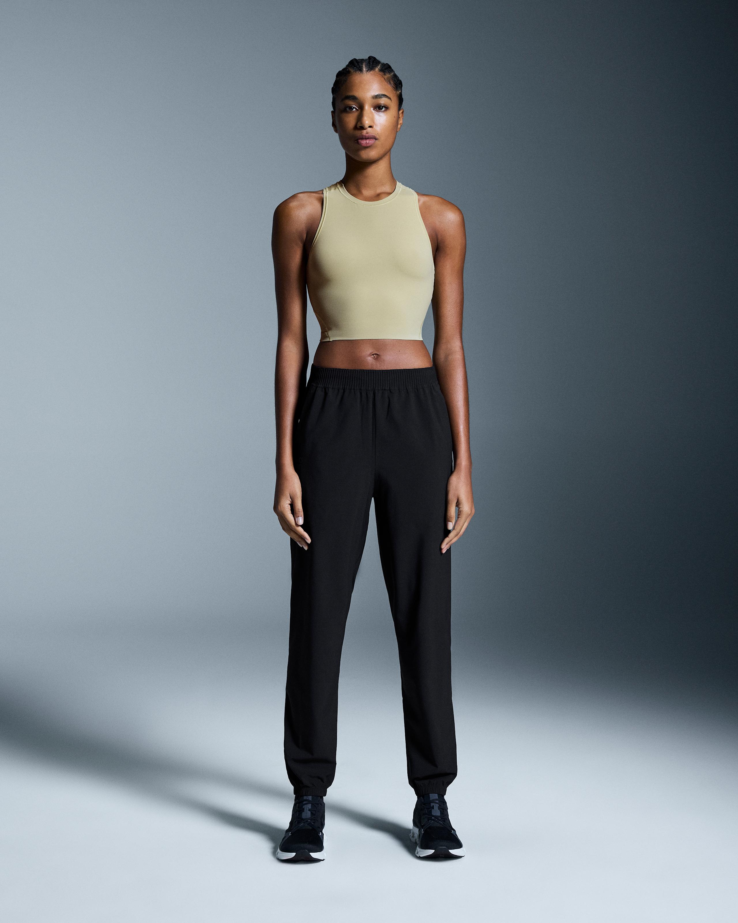 Studio Crop Caper