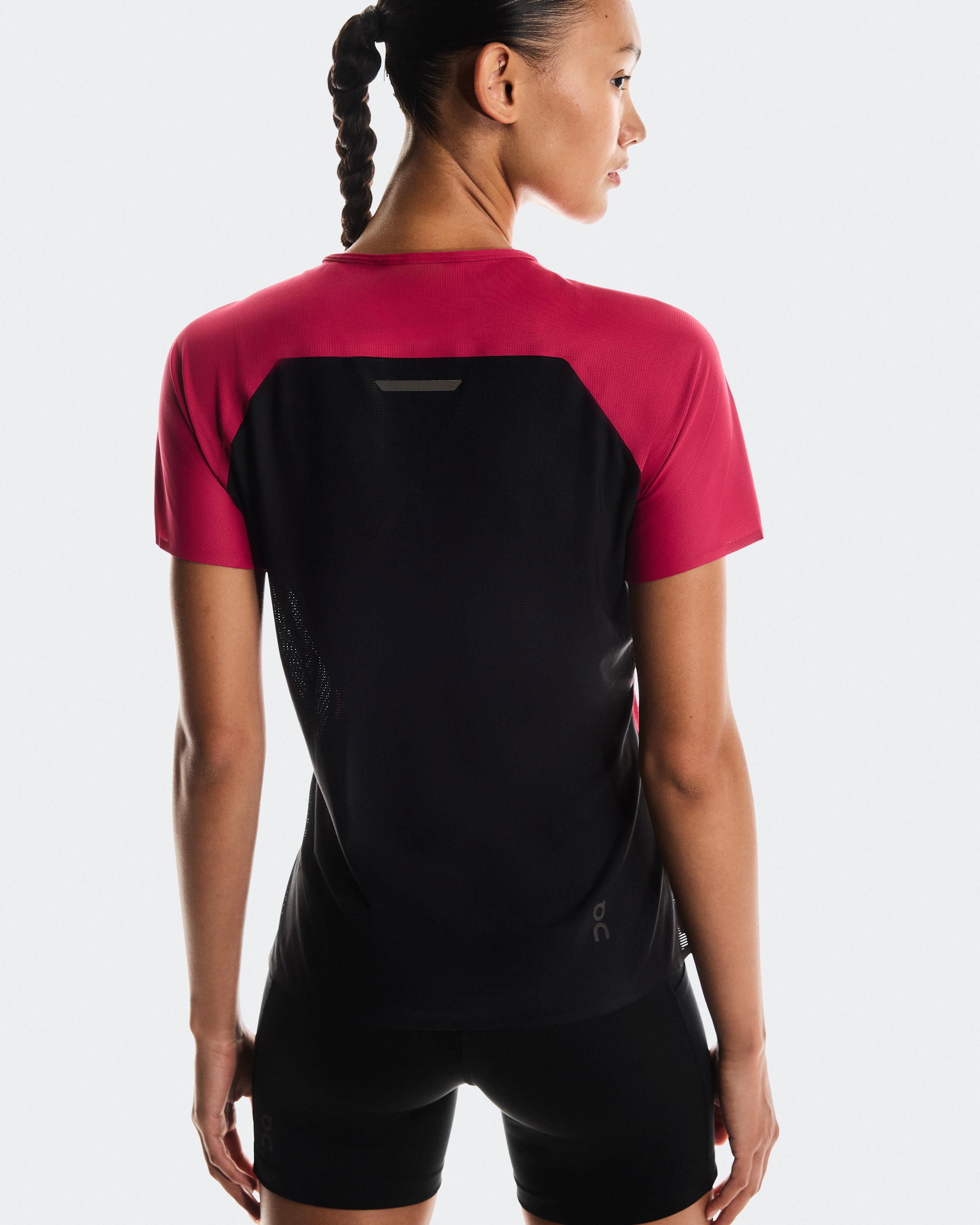 Женская футболка On Performance-T, Grenadine/Black — фото 4