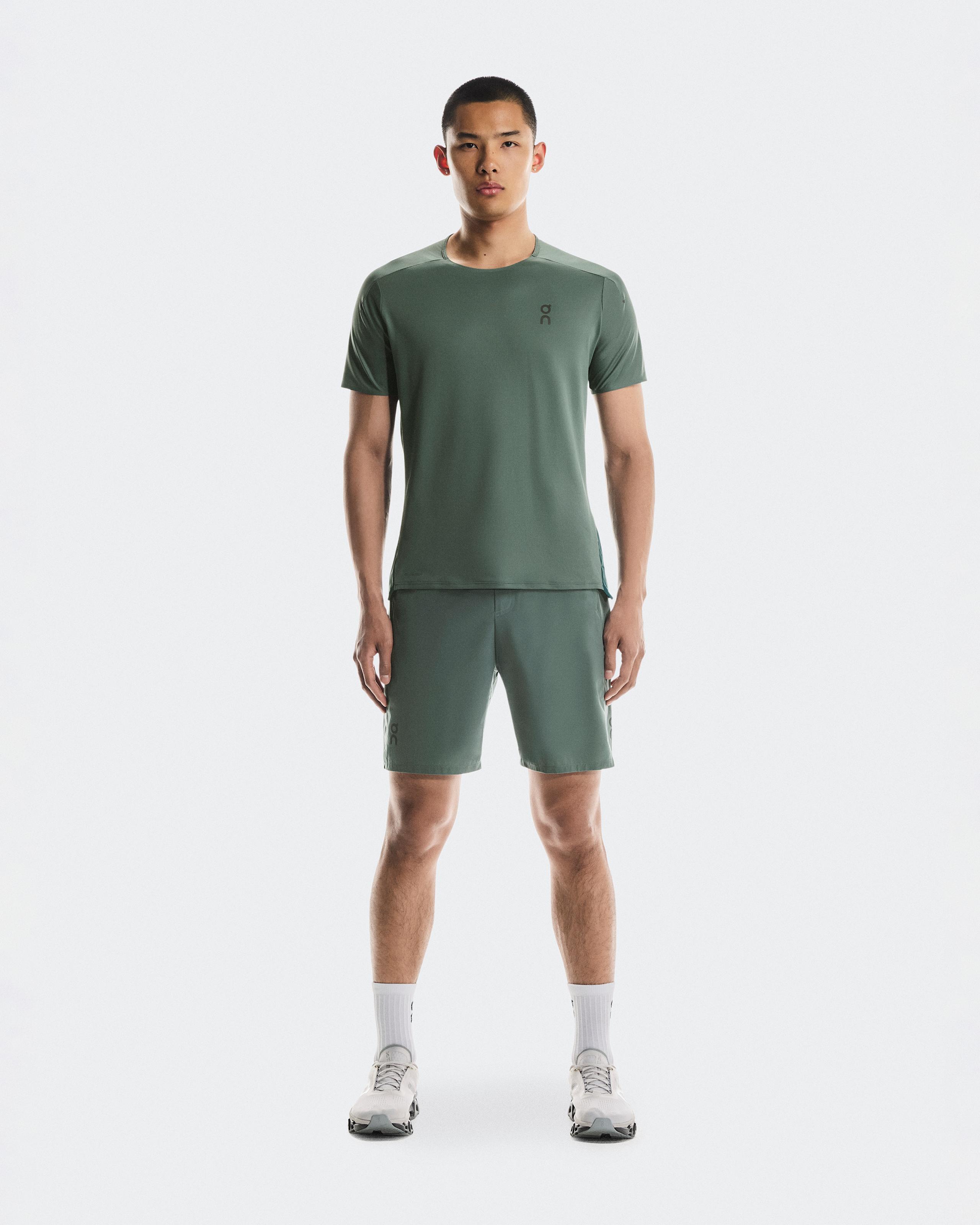Performance-T Olive | Spirulina