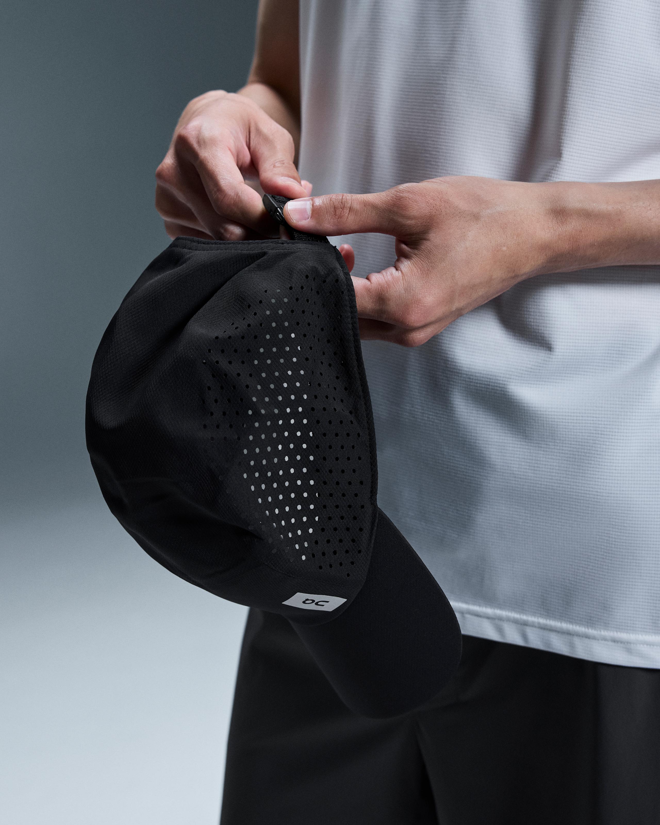 Кепка Lightweight Cap, чёрная — фото 5