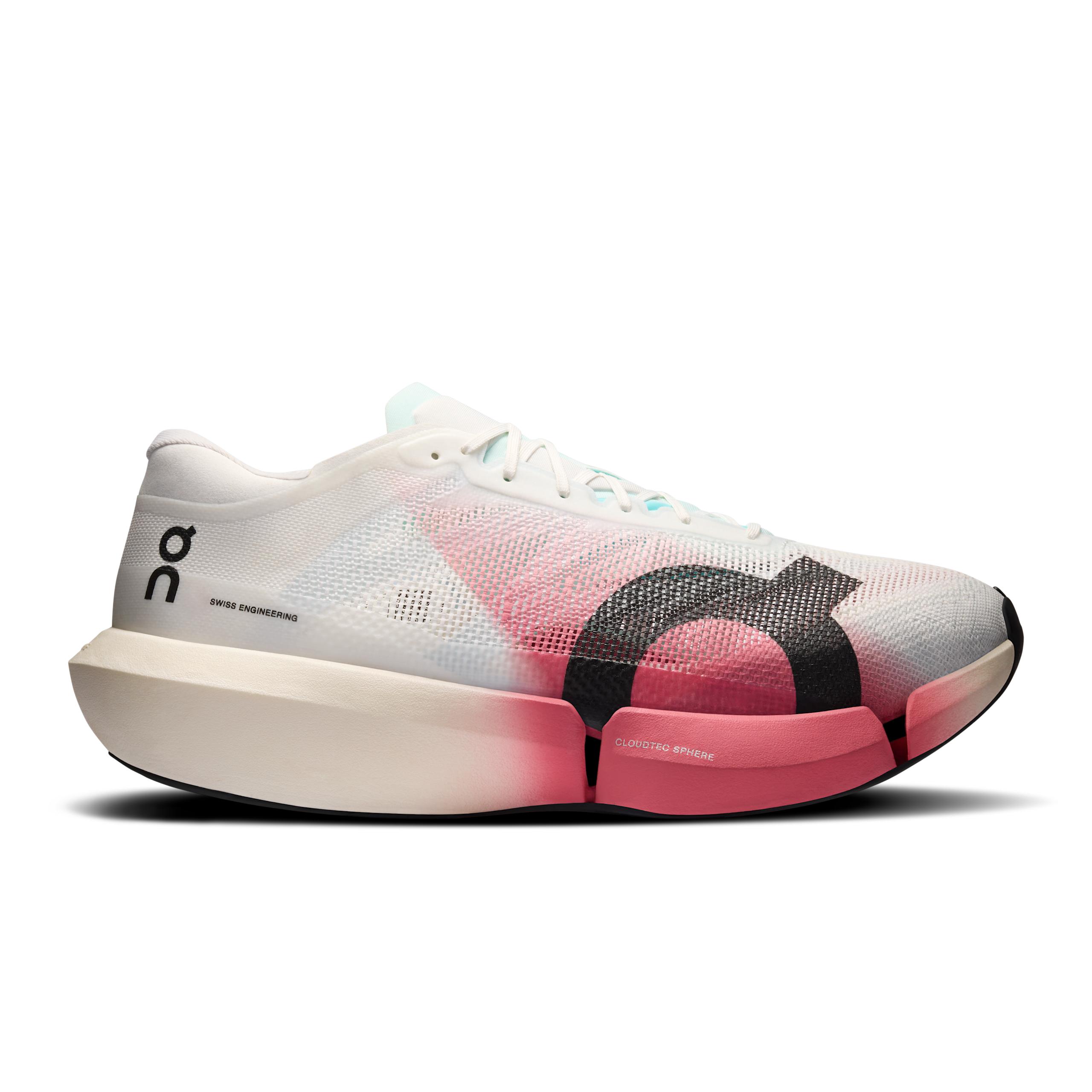 Cloudboom Strike 2 White | Camellia