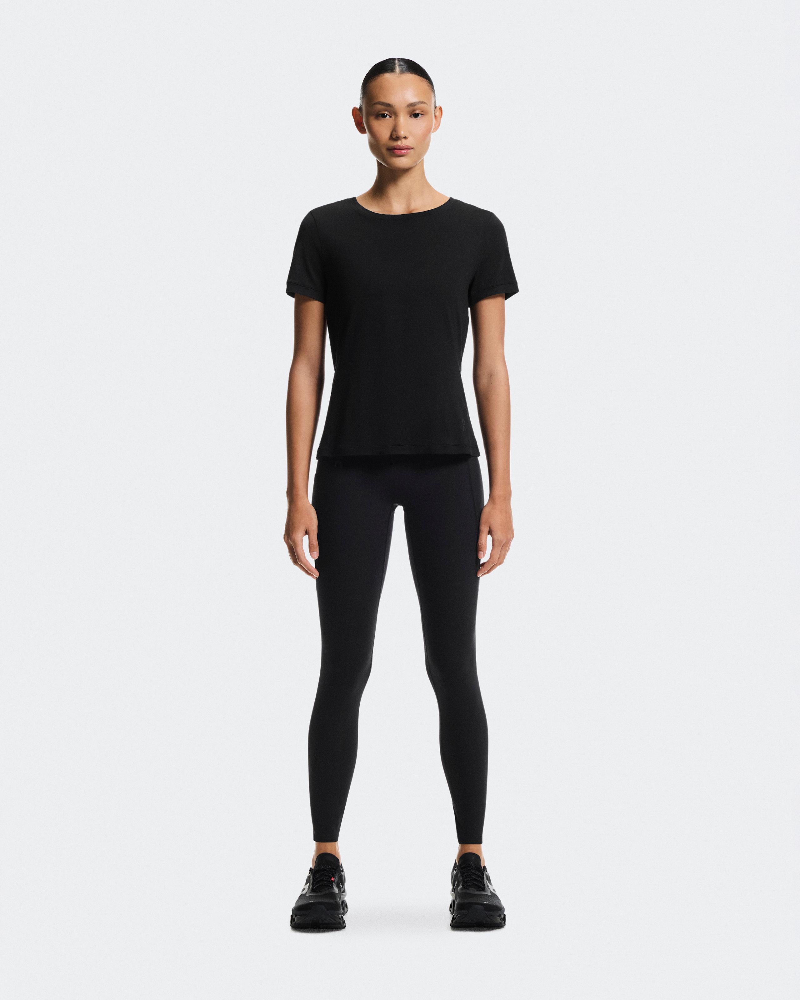 Studio-T Black