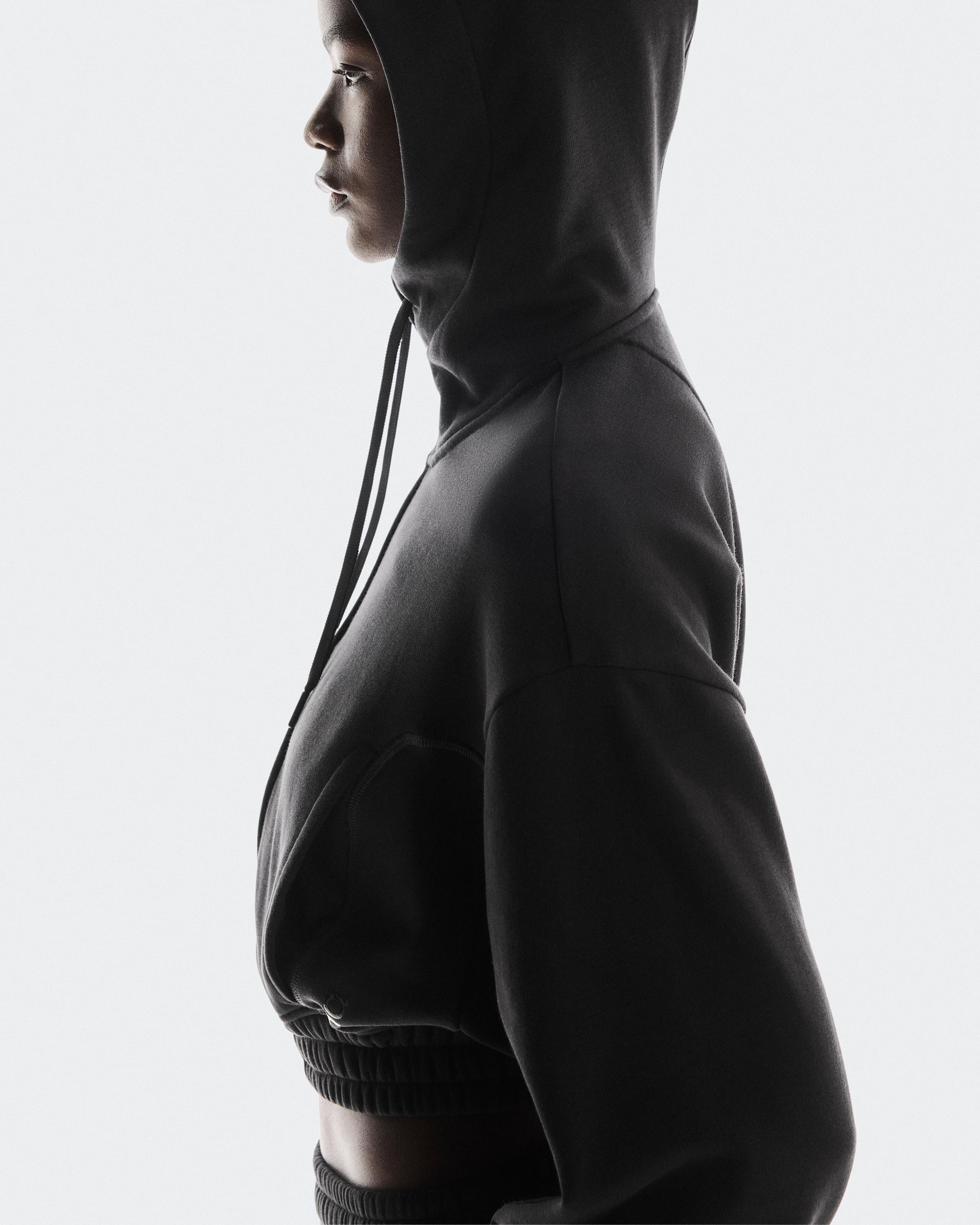 Женское худи On Club Cropped Hoodie FKA twigs, чёрное — фото 4