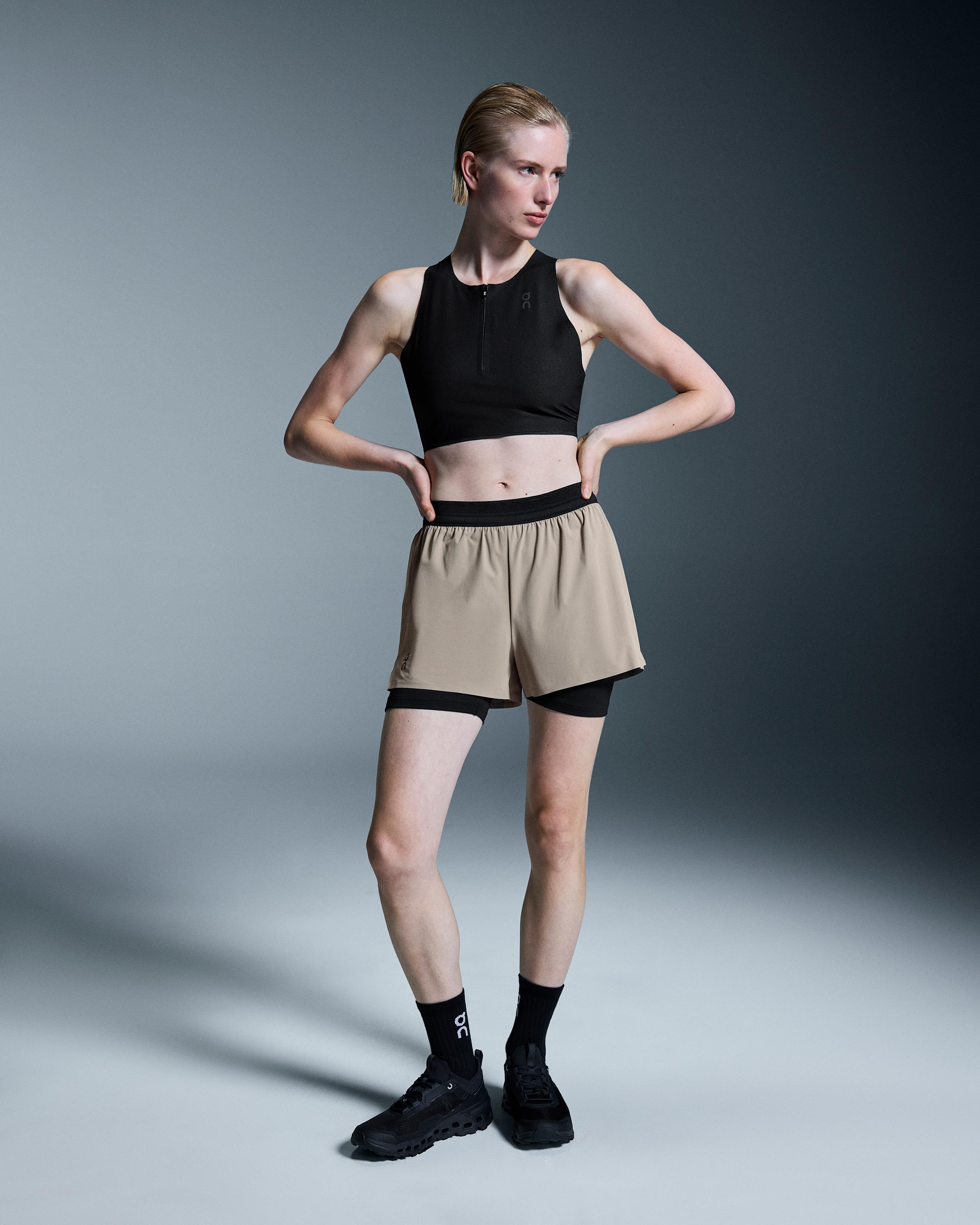 Женские шорты 3" Performance 2/1 Shorts, цвет Cinder / Black (пепельный / чёрный) — фото 3