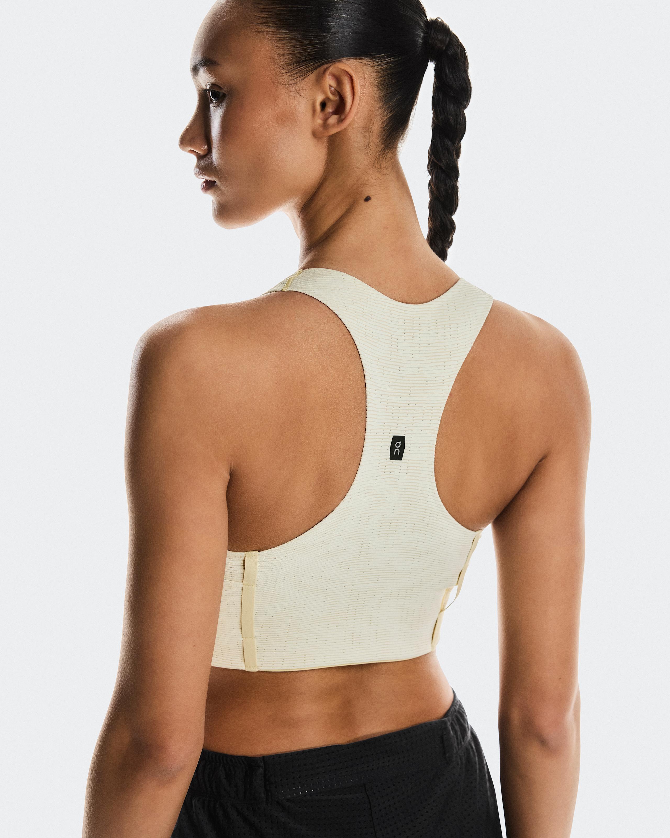 Женский топ-бра On Pace Pocket Bra, Taupe — фото 4