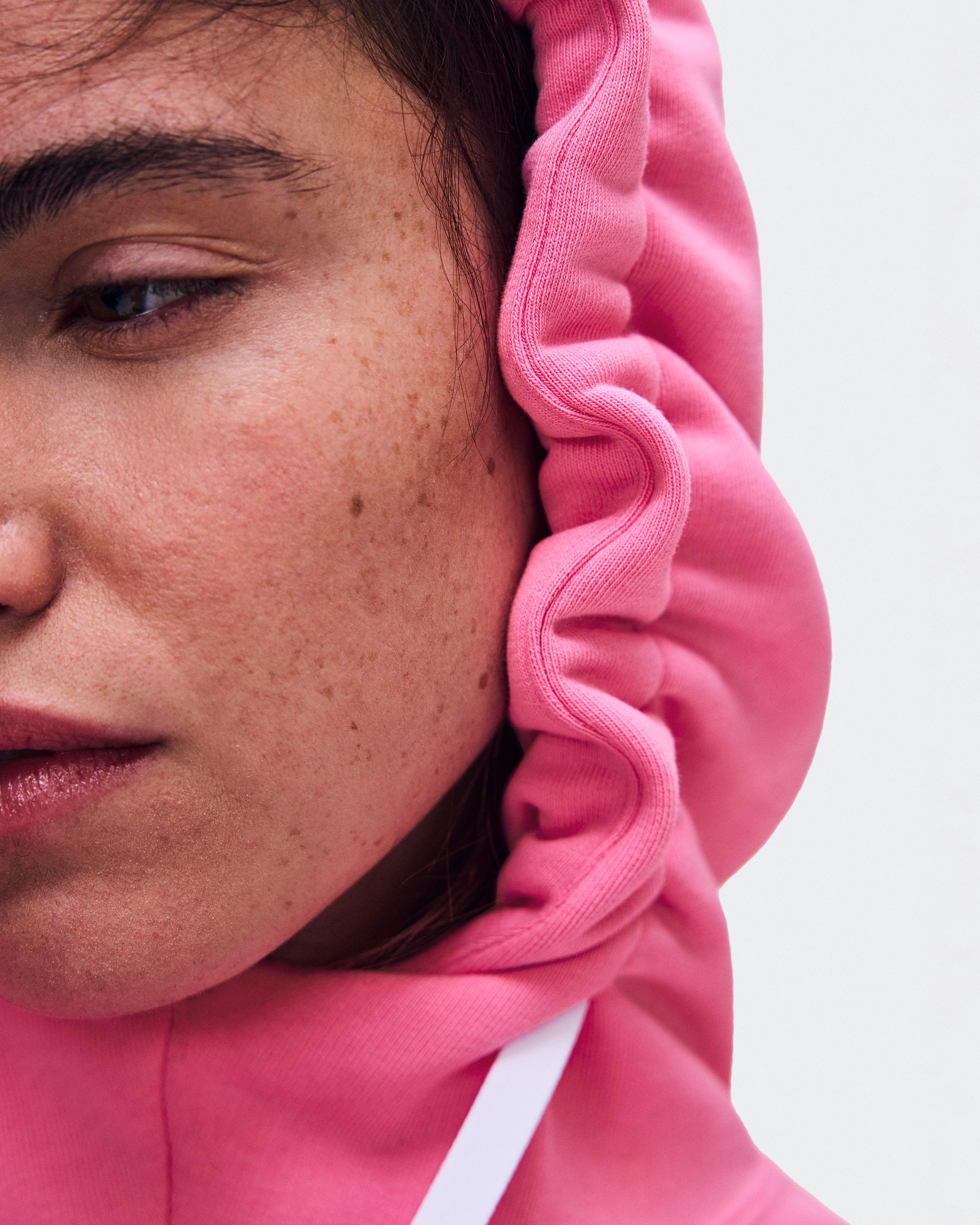 Женское худи On Club Hoodie, розовый Bubblegum — фото 4