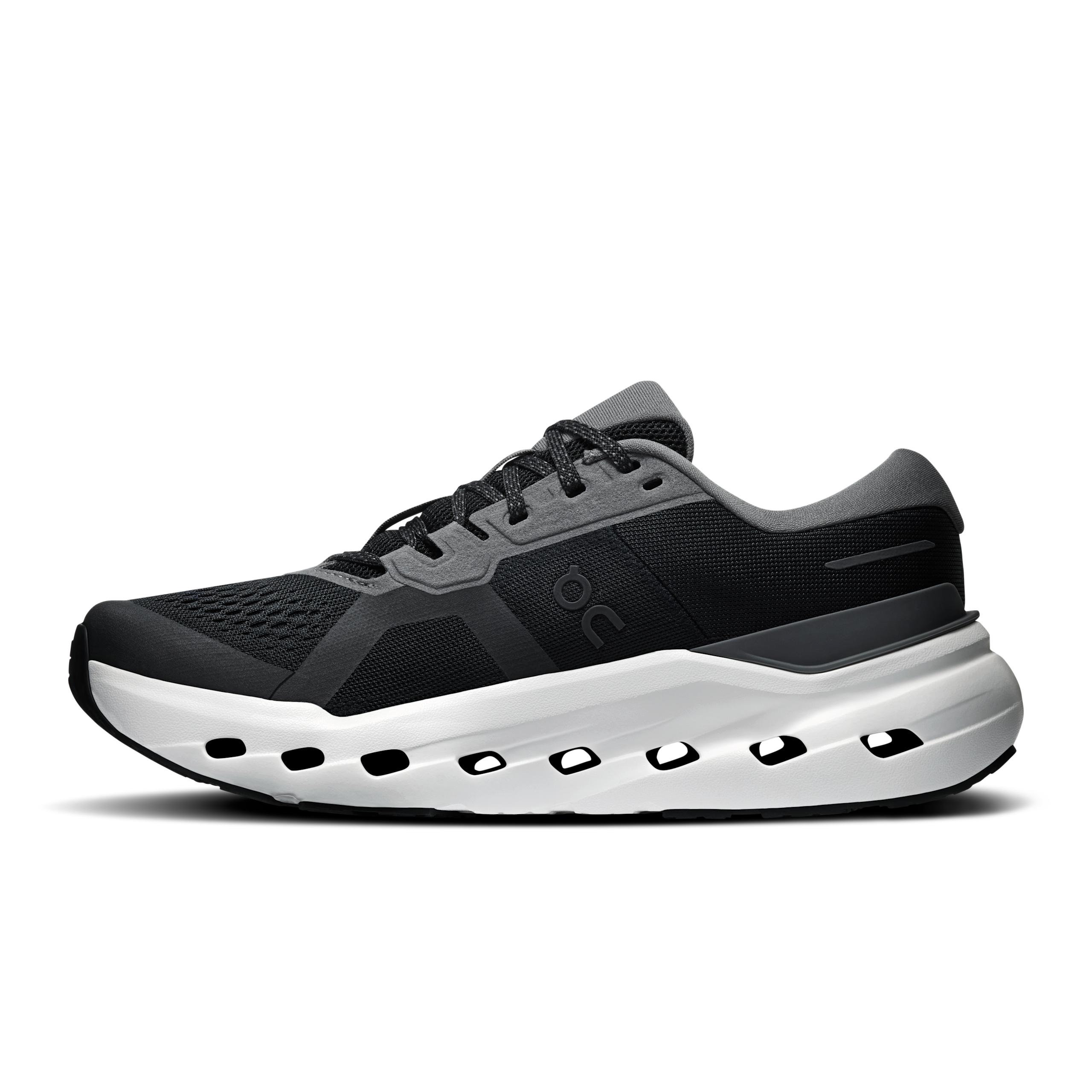 Кроссовки On Cloudrunner 3 женские, чёрные с молочно-белым — фото 4