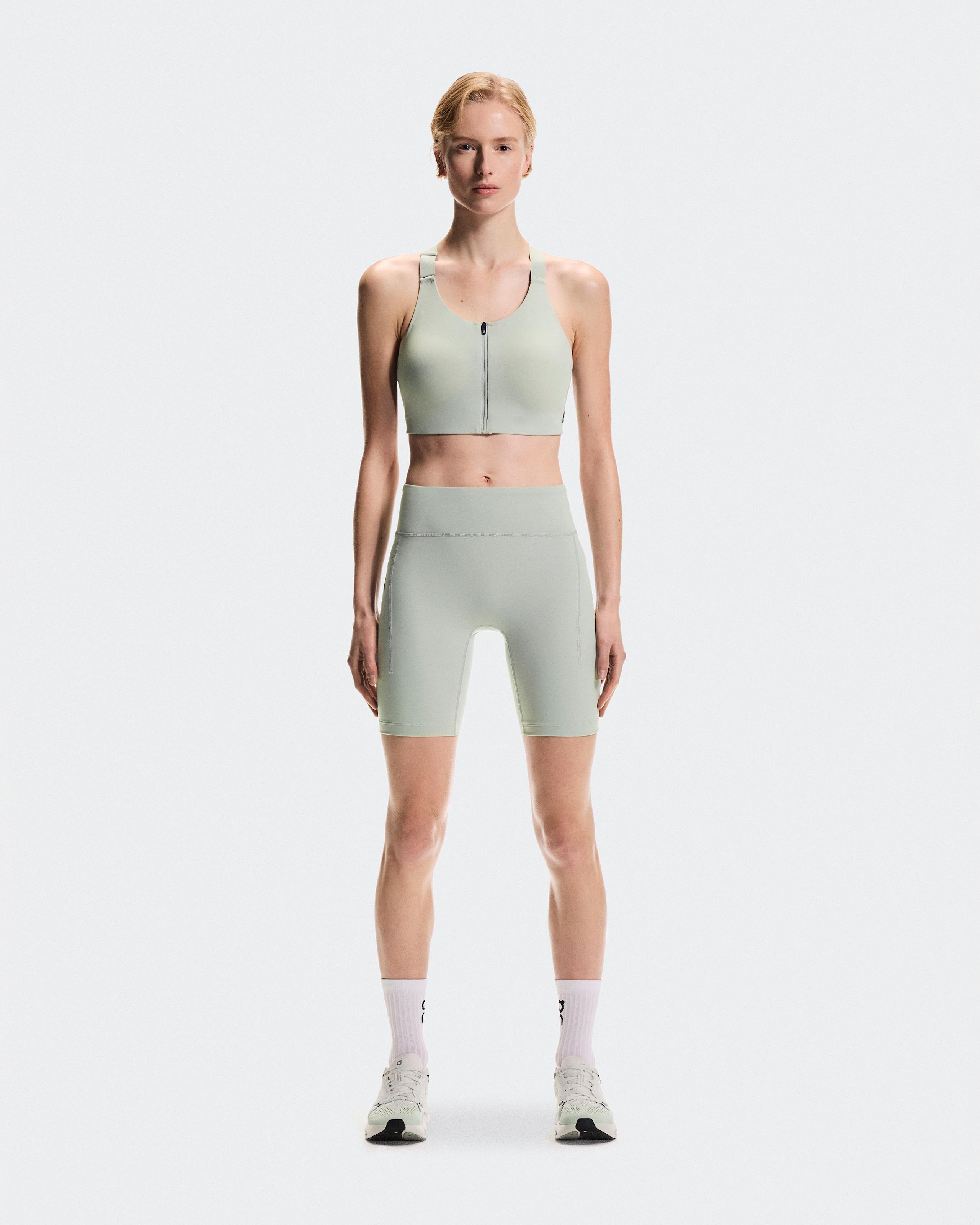 8" Performance Tights Tin
