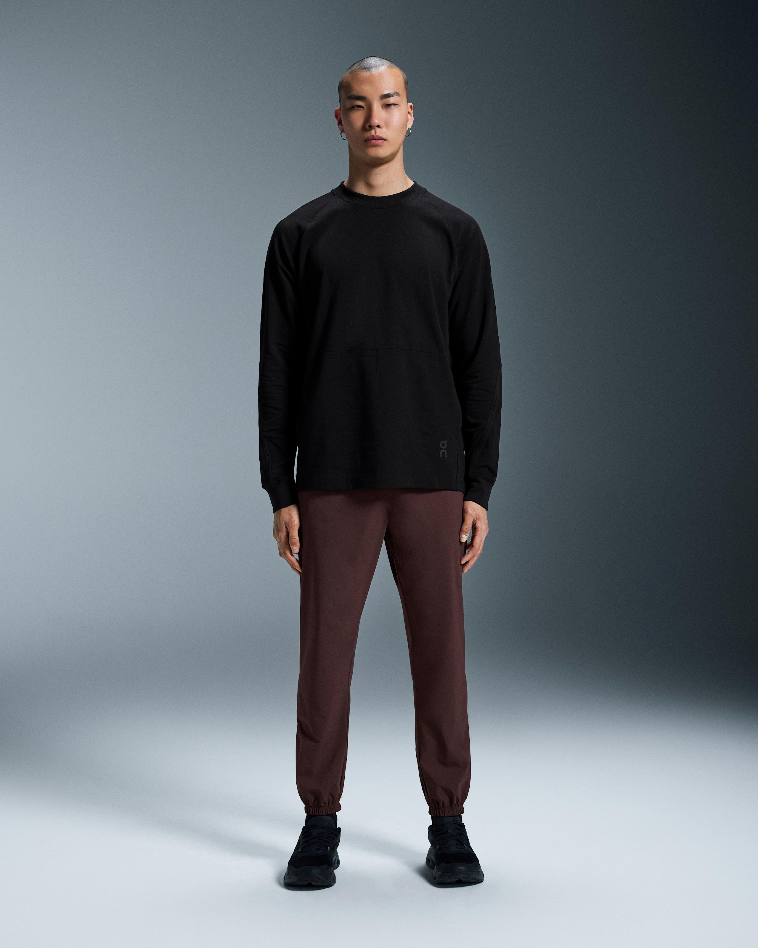 Studio Crew Black