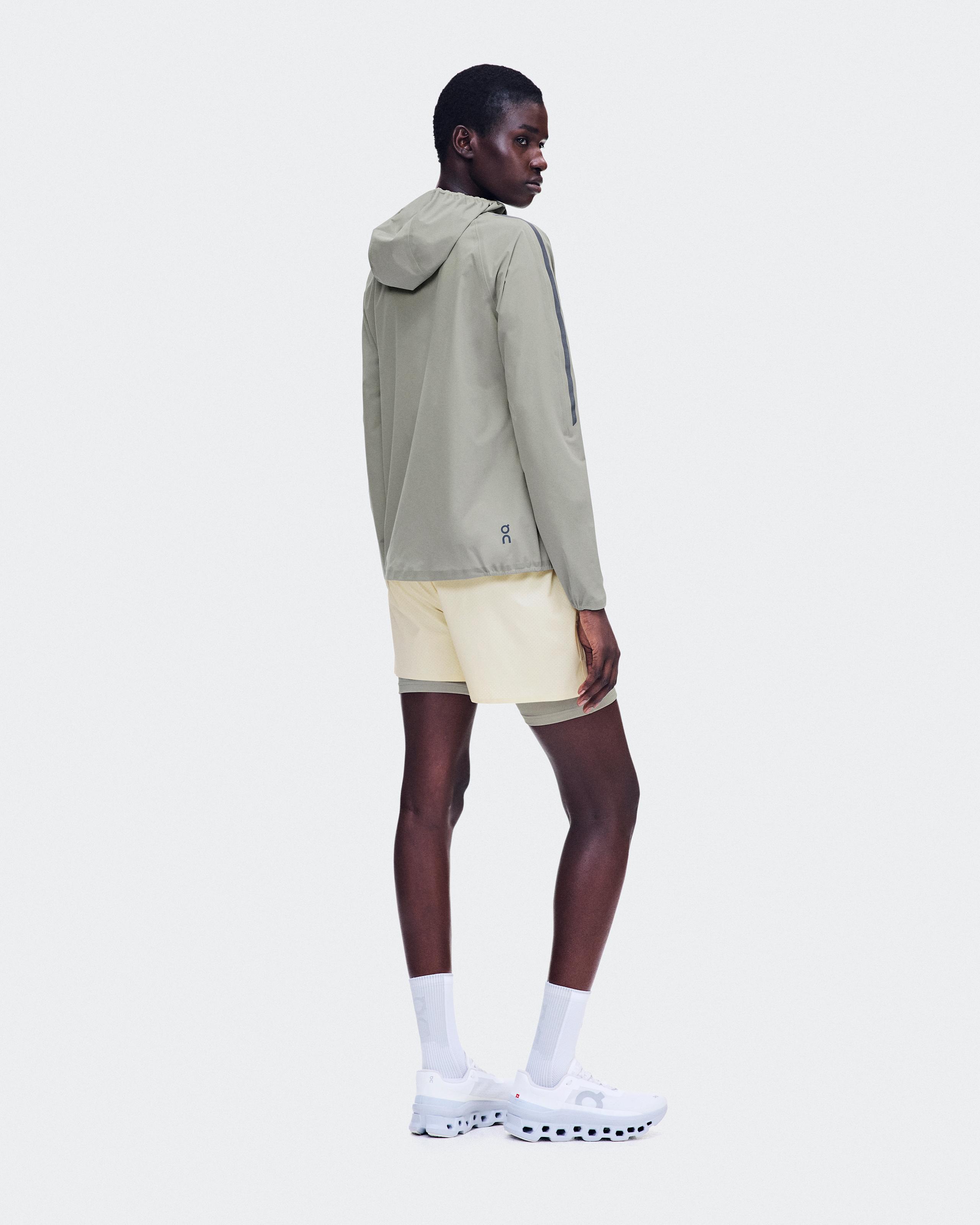 Женская беговая куртка On Performance Jacket Waterproof, Brume — фото 3
