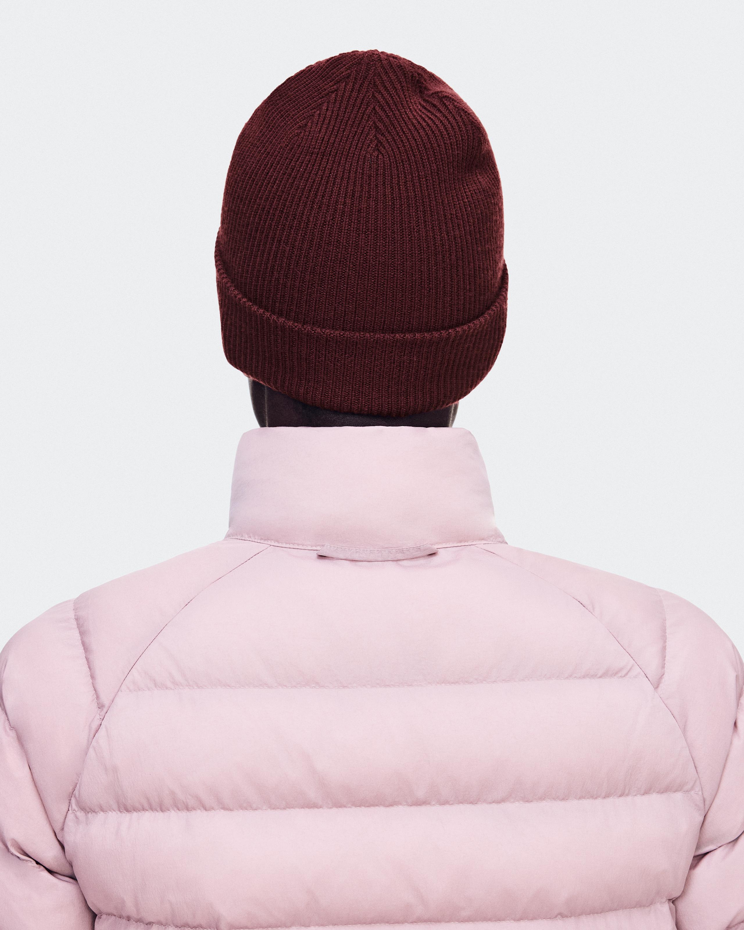 Шапка On Merino Beanie, Maroon — фото 4