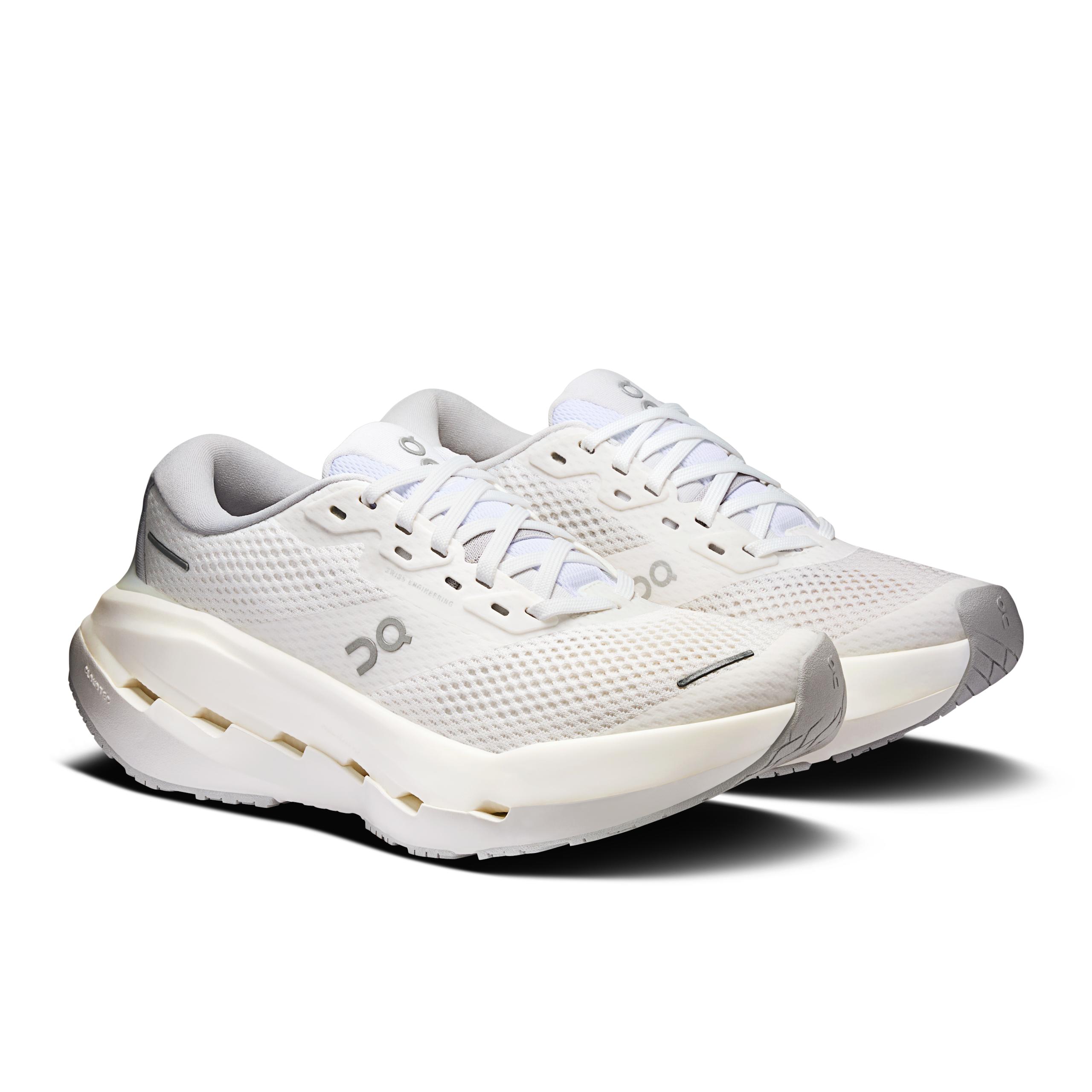 Кроссовки On Cloudrunner 3 Max женские, белые с ледяным голубым — фото 6