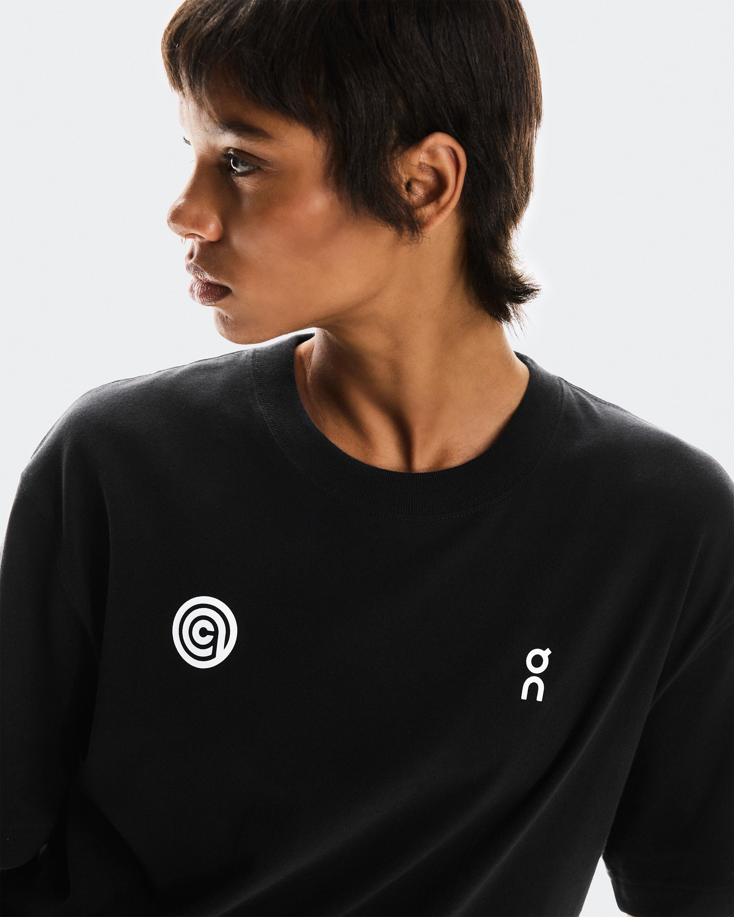 Женская футболка On Club OAC, Black — фото 4