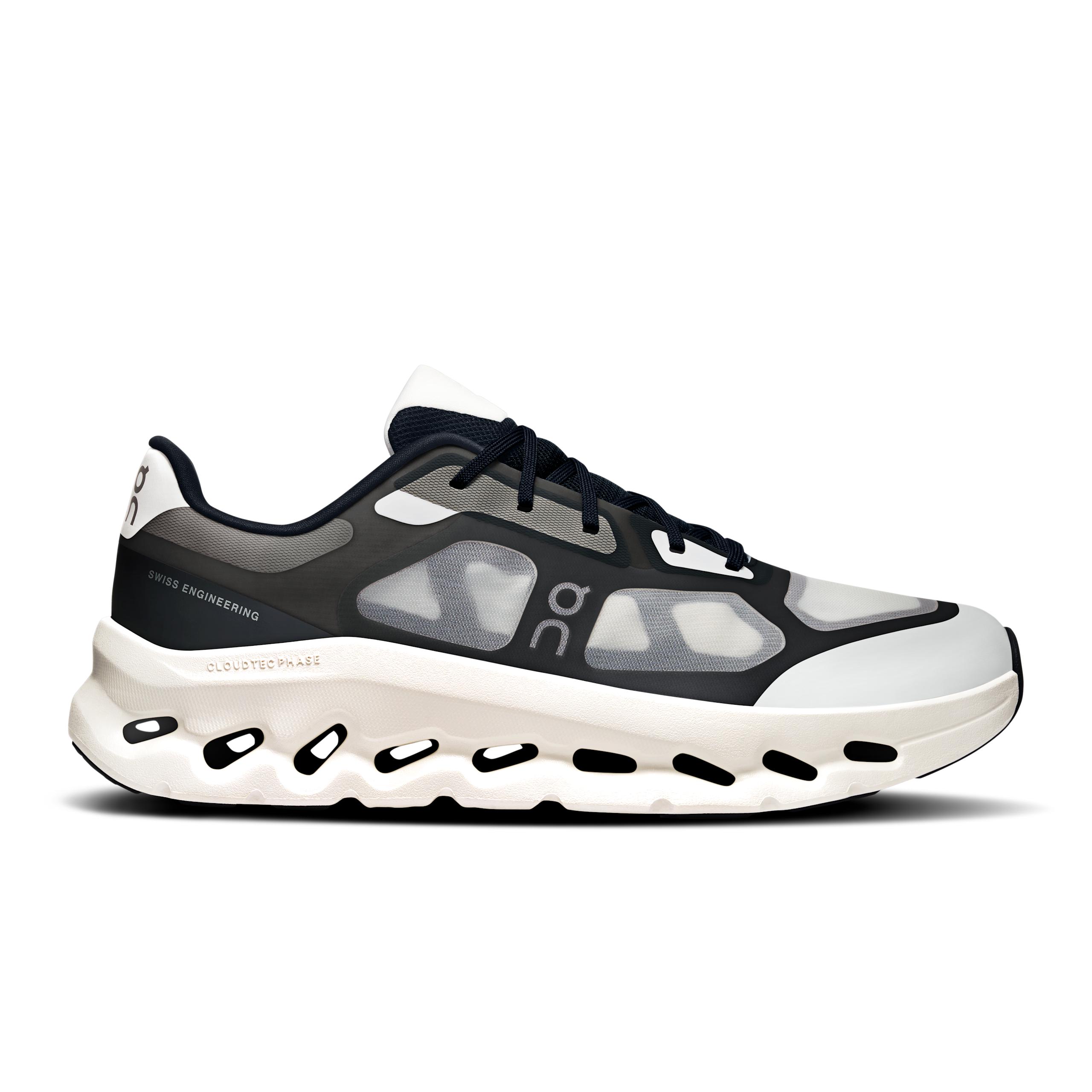 Cloudtilt Remix Black | Ivory