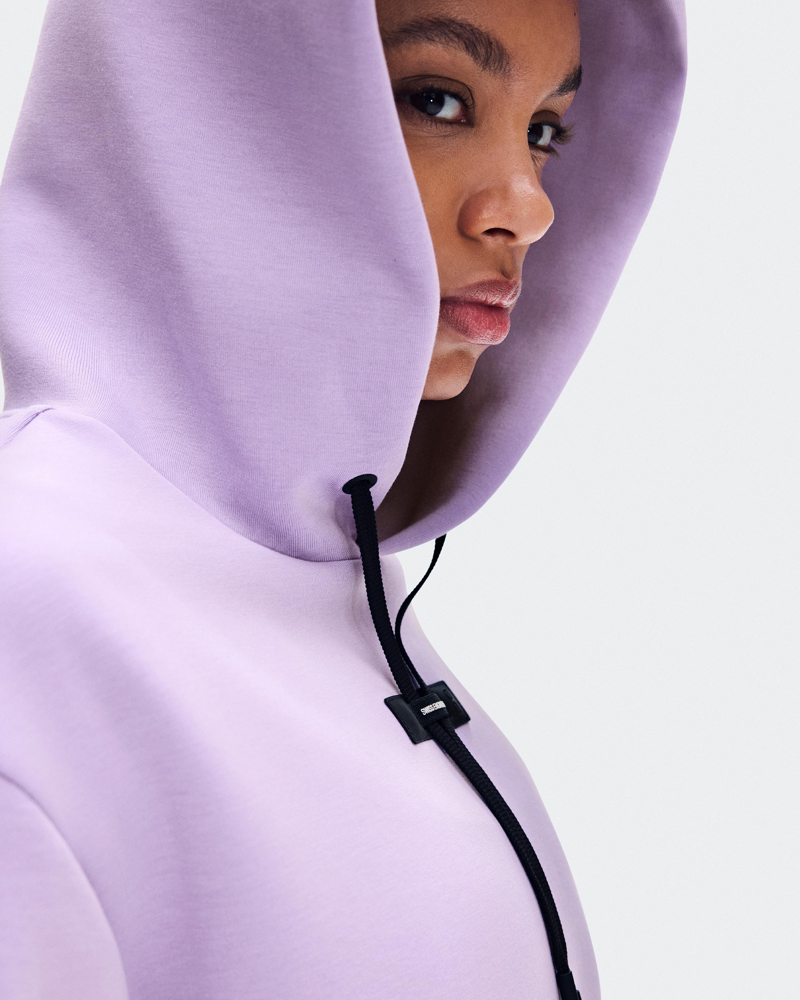 Худи On Focus Tech Hoodie женское, розовый (Bloom) — фото 5