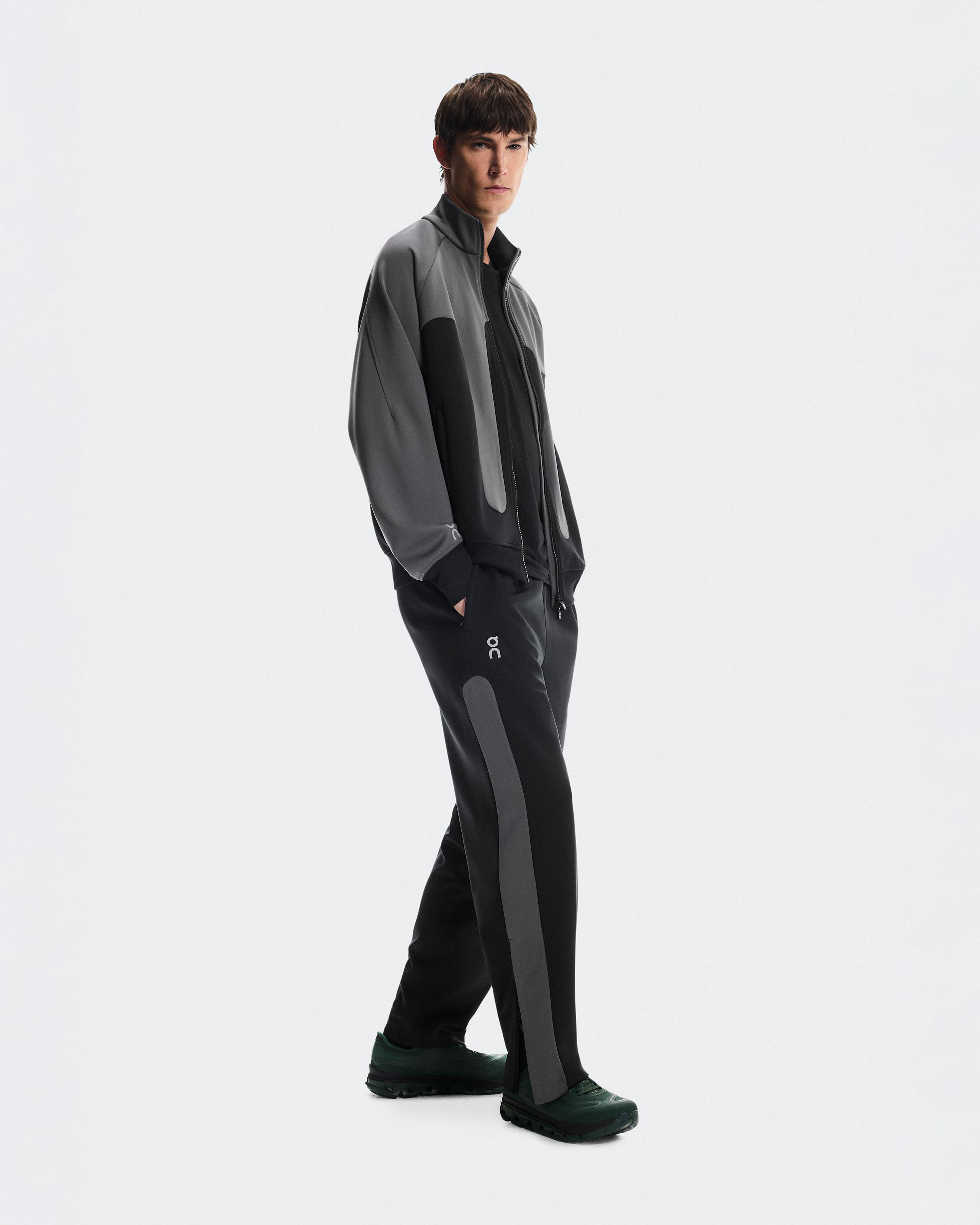 Брюки On Track Pants IKON, Black / Eclipse — фото 4