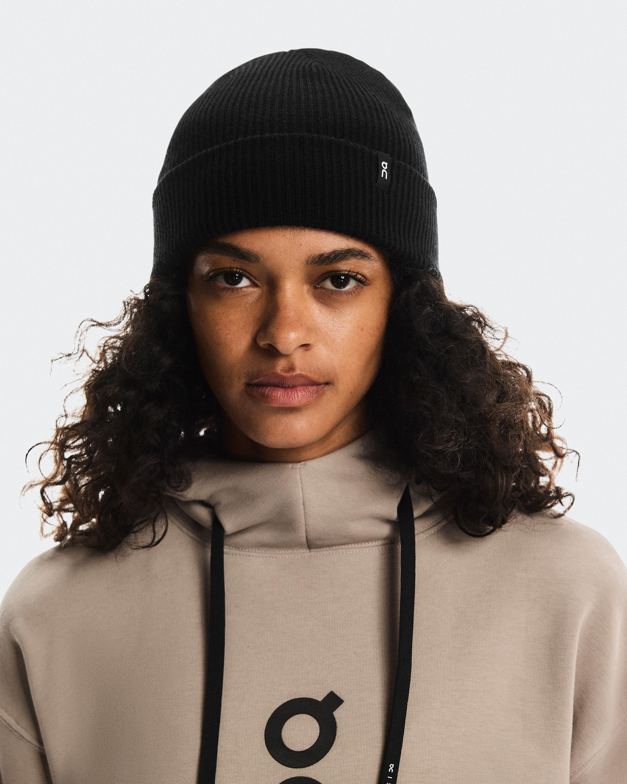 Merino Beanie Black