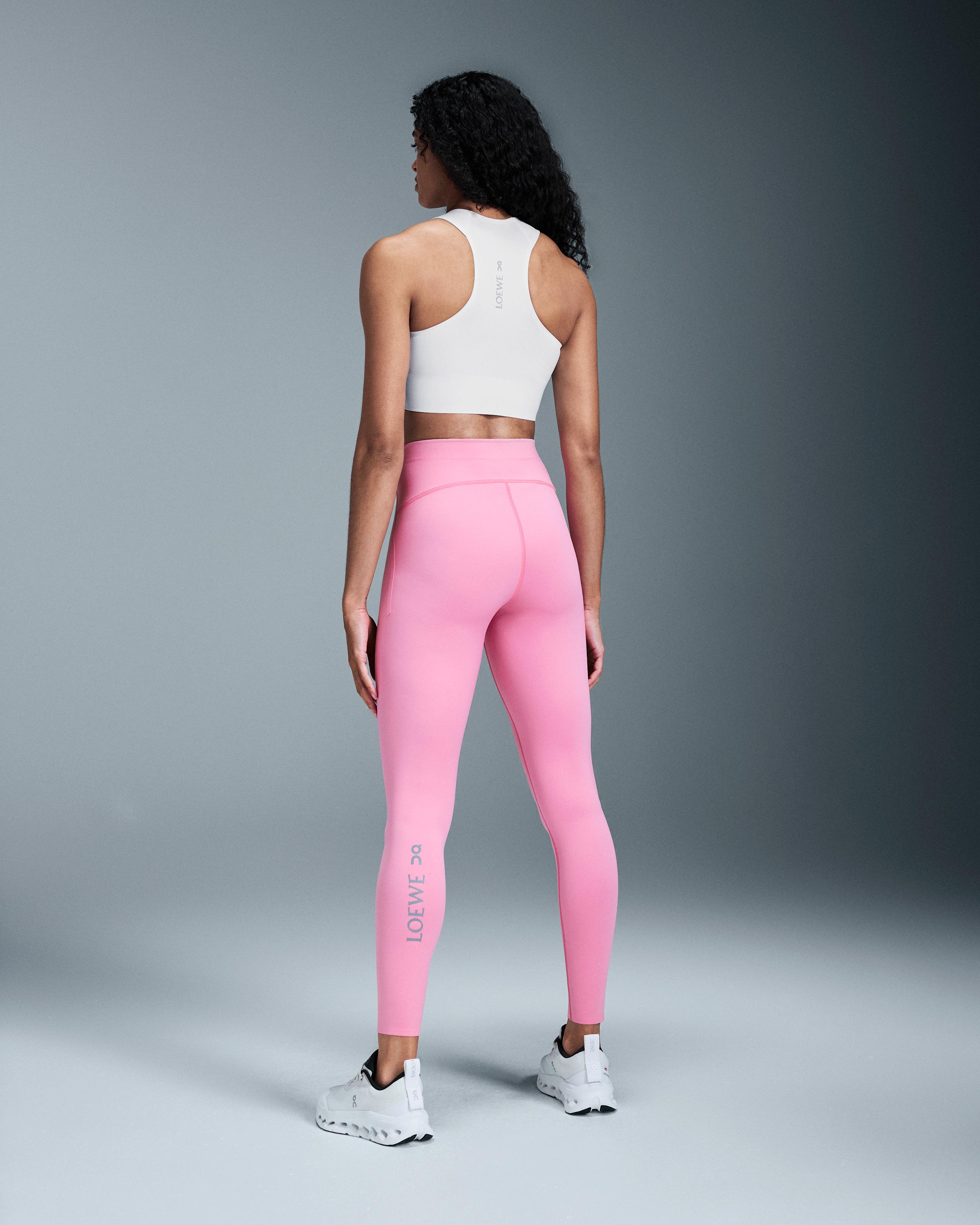 Женский топ On Performance Top LOEWE, White — фото 2