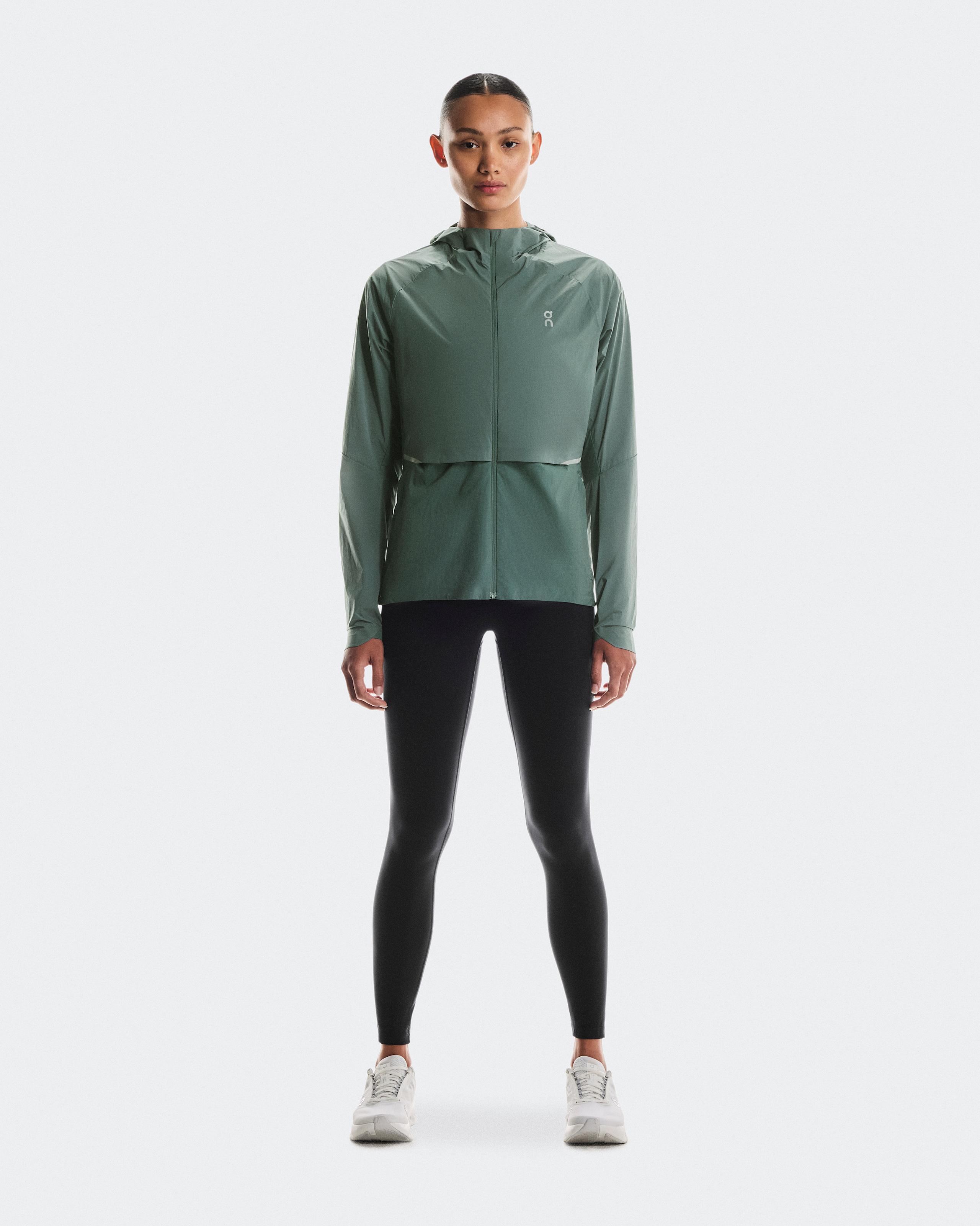 Core Jacket Olive