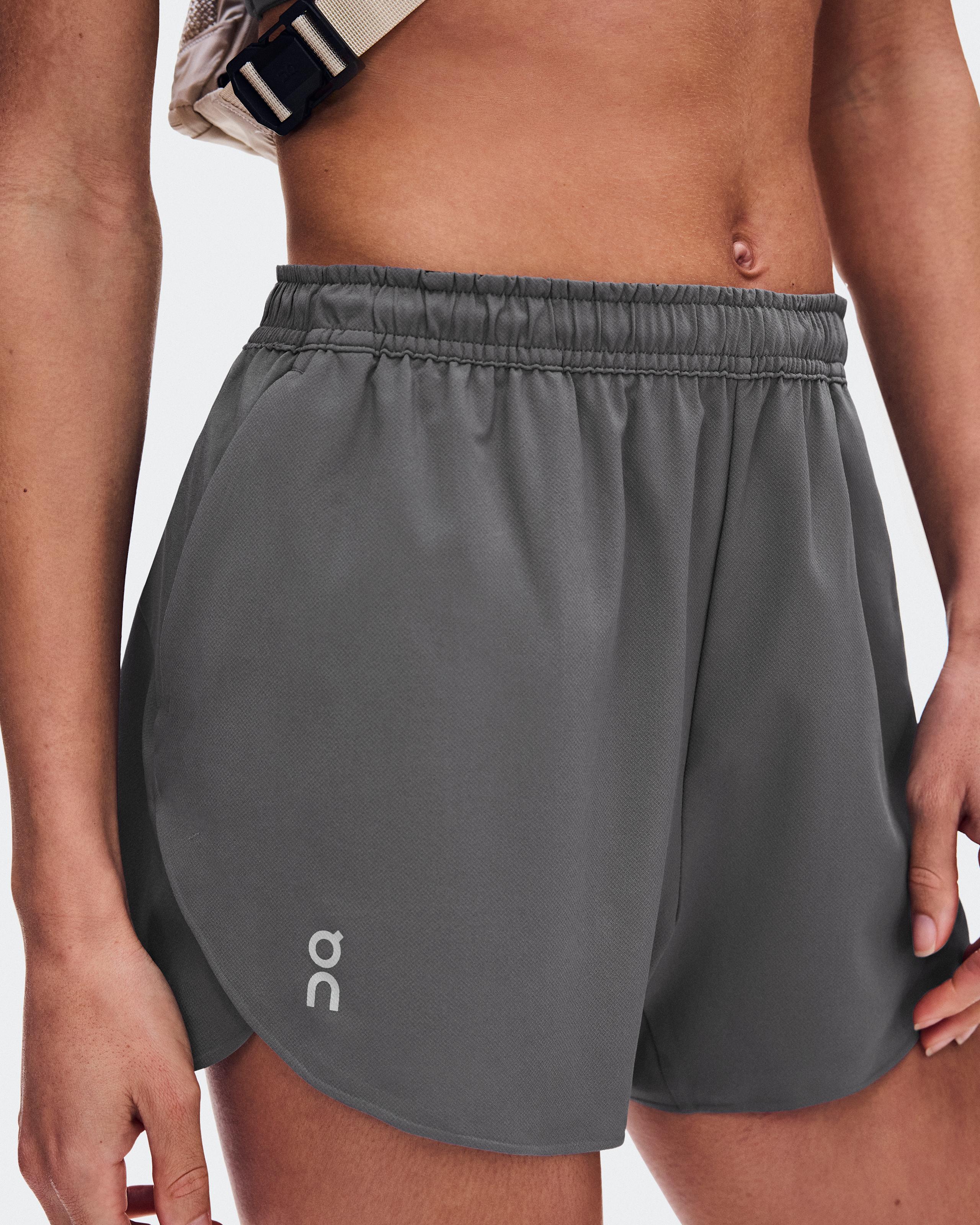 Женские шорты Train Shorts 3" (тлеюще-красный) — фото 5
