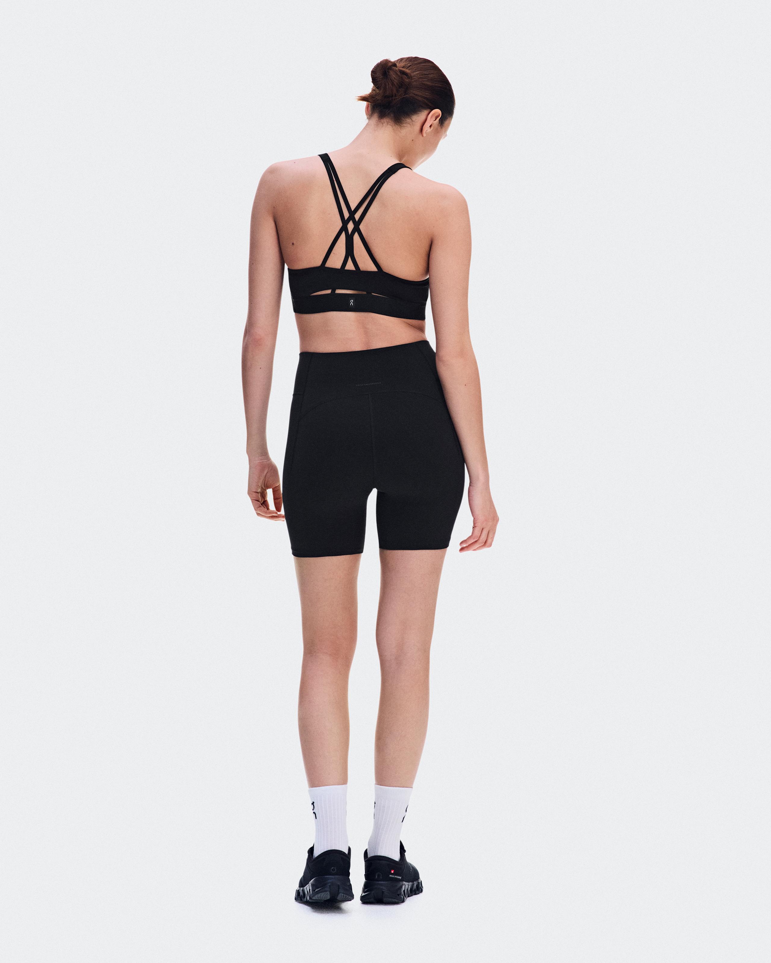 Женские короткие леггинсы Studio Leggings Short 6" (чёрный) — фото 3