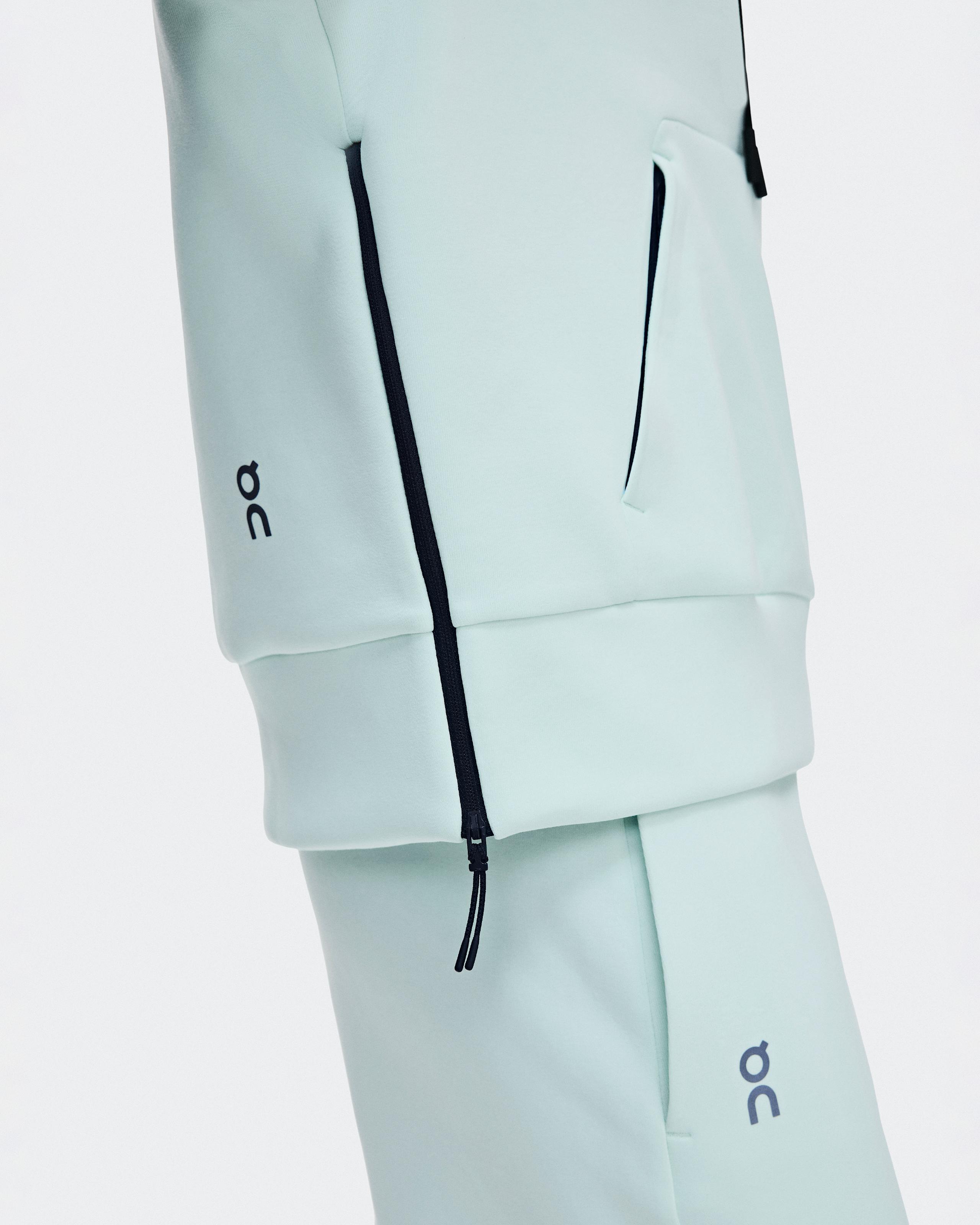 Худи On Focus Tech Hoodie женское, снежно-белый (Flurry) — фото 5