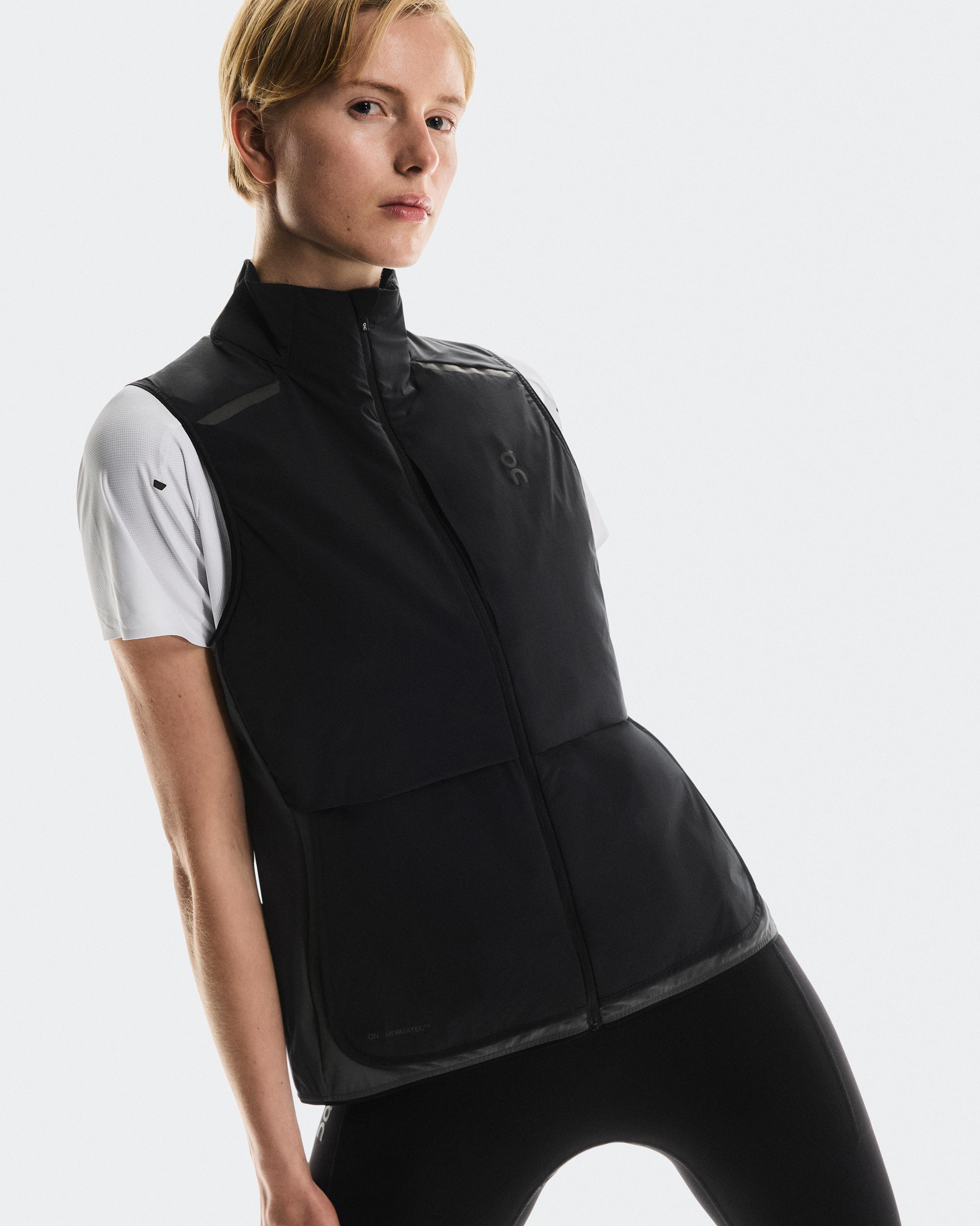 Женский жилет On Weather Vest, Black / Eclipse — фото 3