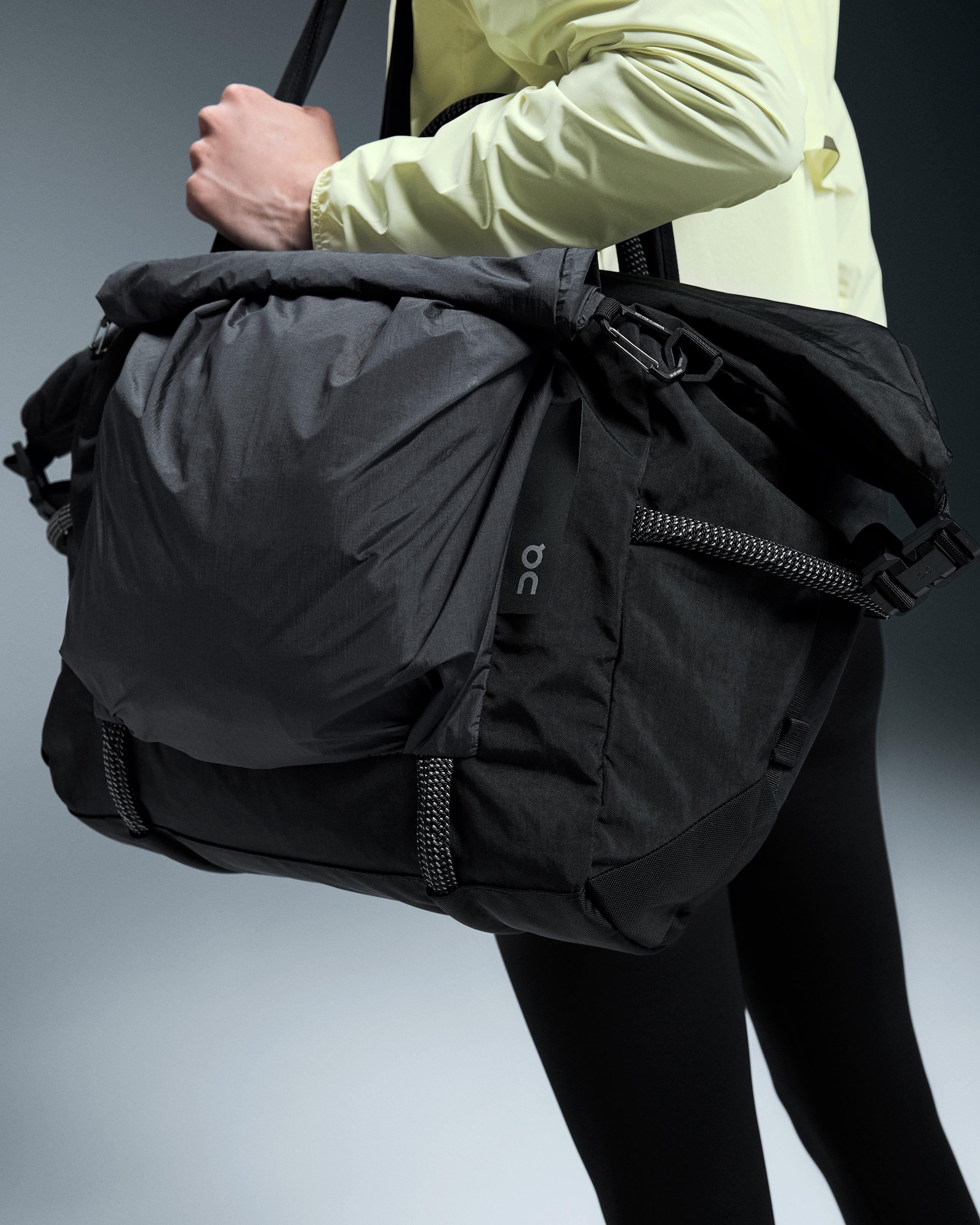 Спортивная сумка On Track Pack 40L Elite, чёрная с графитовым — фото 4