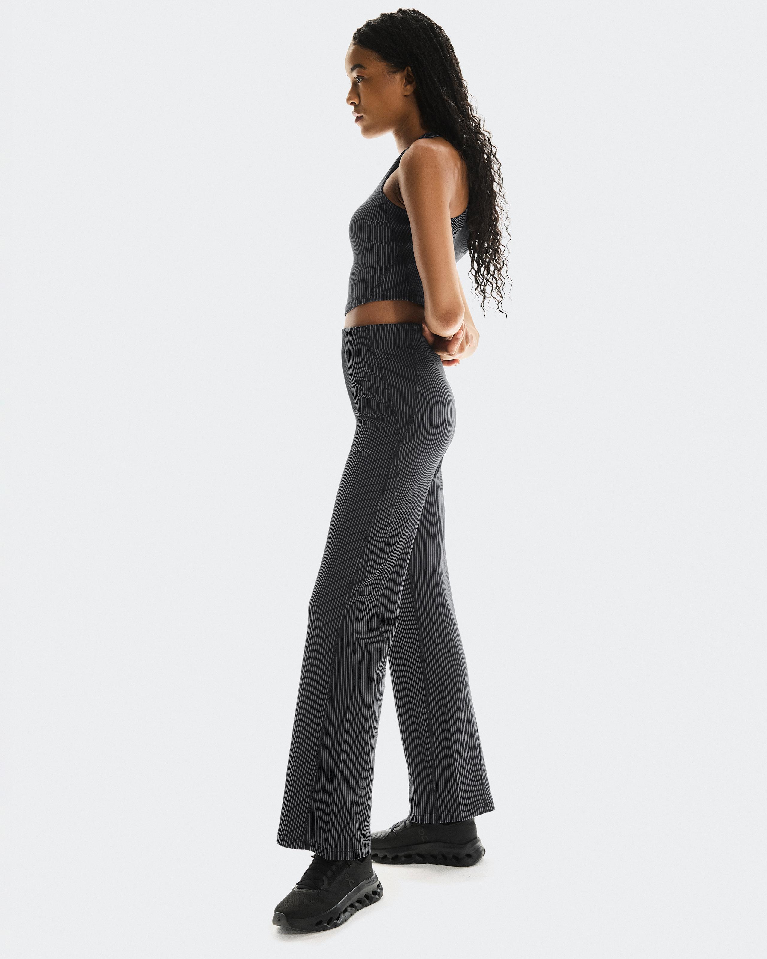 Брюки женские On All-Day Ribbed Pants (чёрный/серый) — фото 3