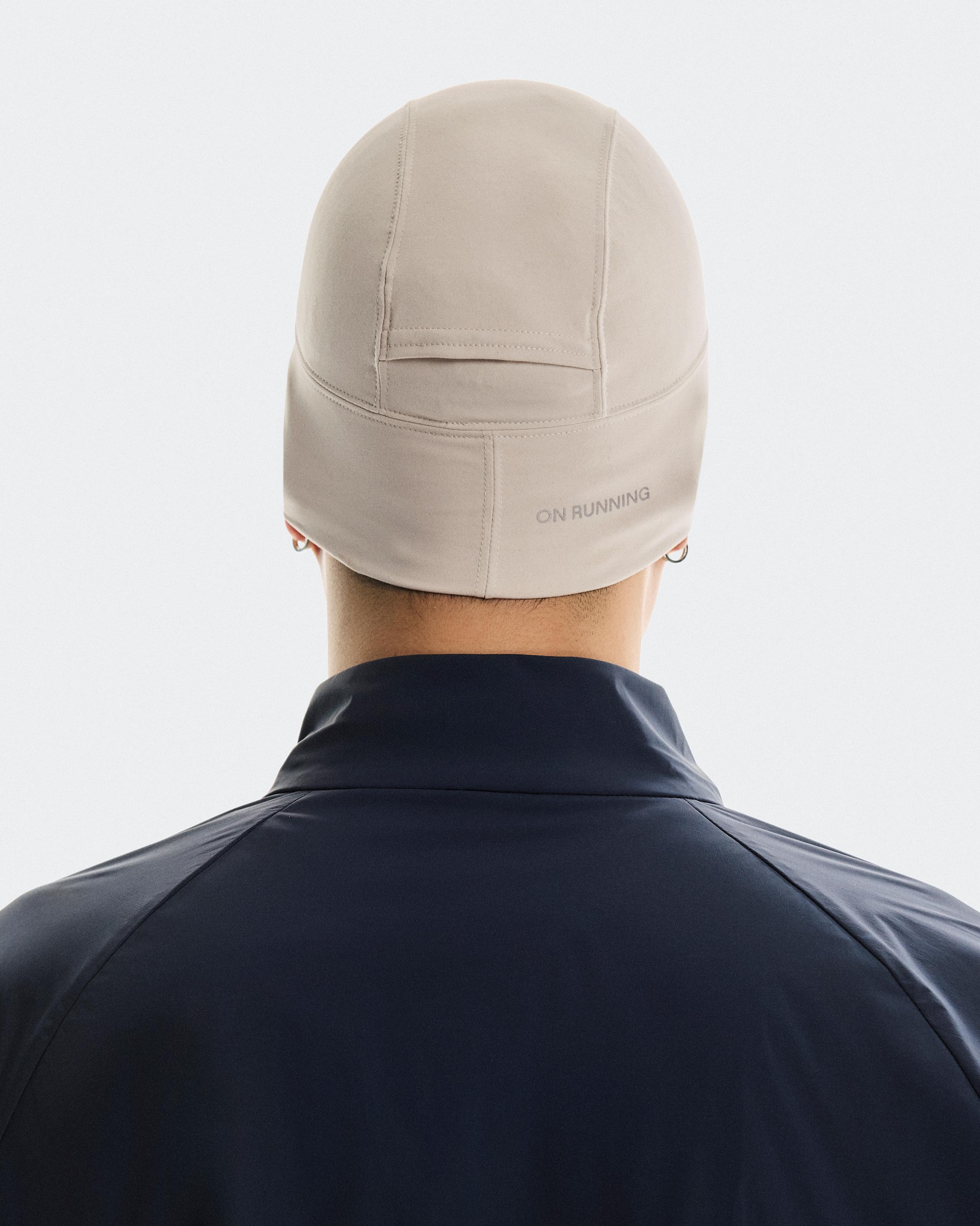 Шапка On Core Beanie, трюфельный (Truffle) — фото 3