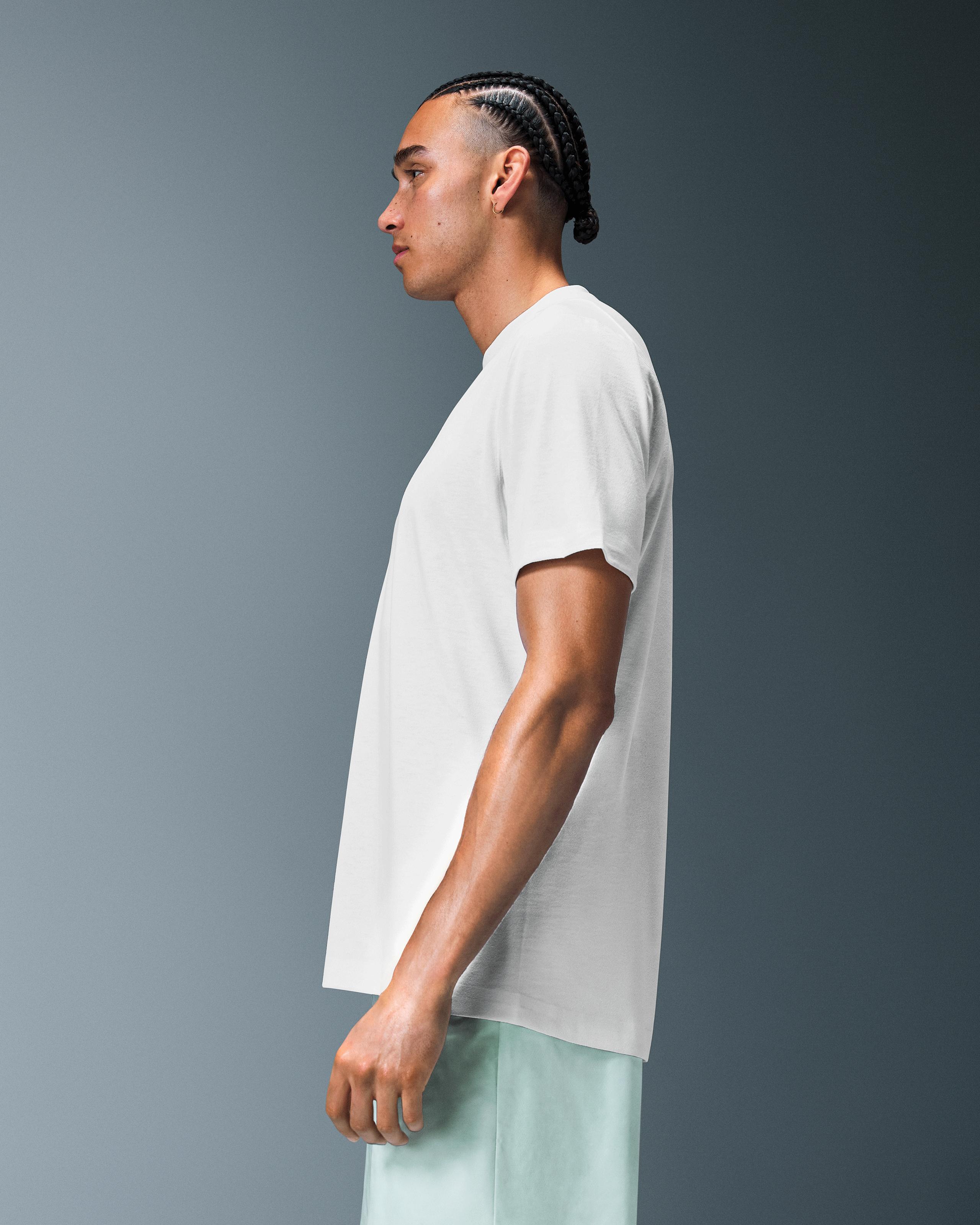 Футболка мужская On Active T-Shirt LOEWE, цвет белый (White) — фото 4