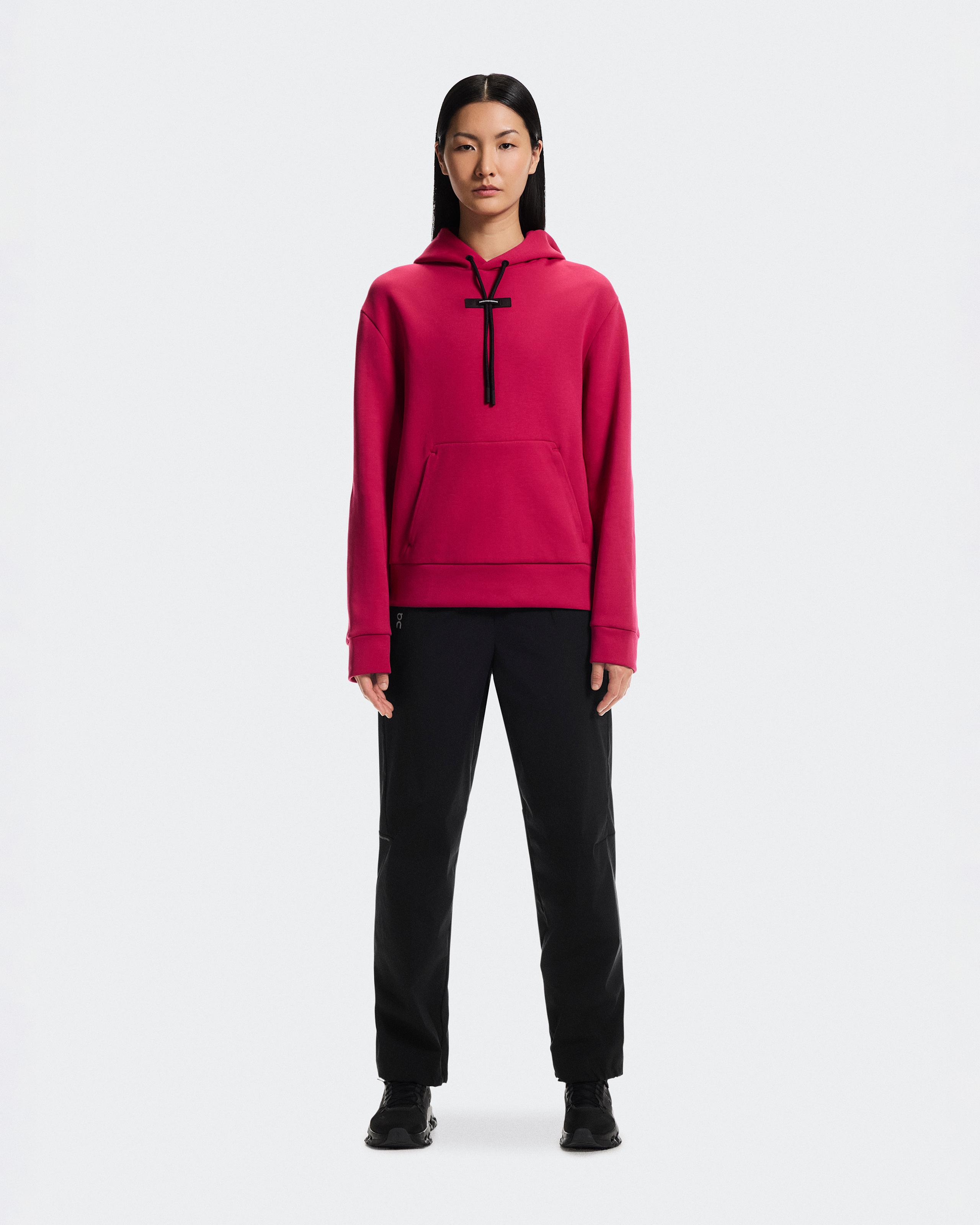Focus Tech Hoodie Grenadine