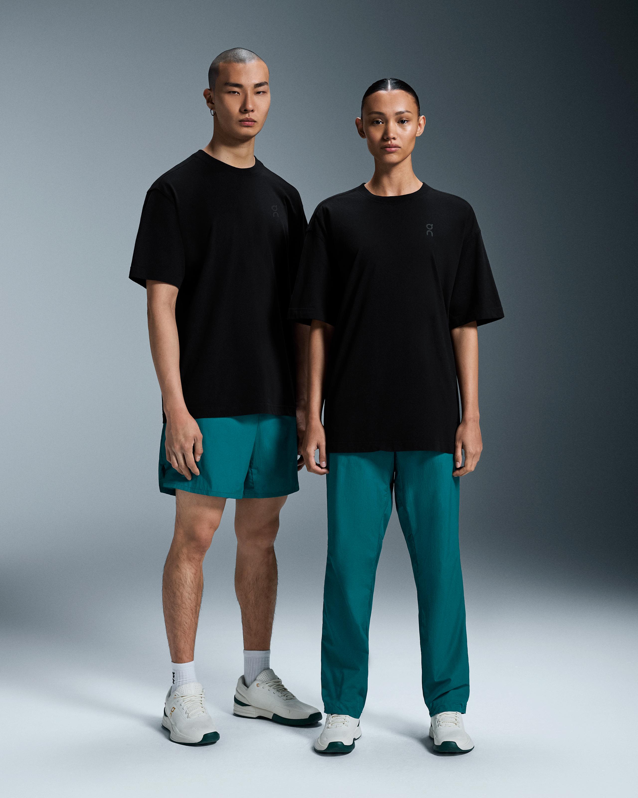 Relaxed-T Beams Black