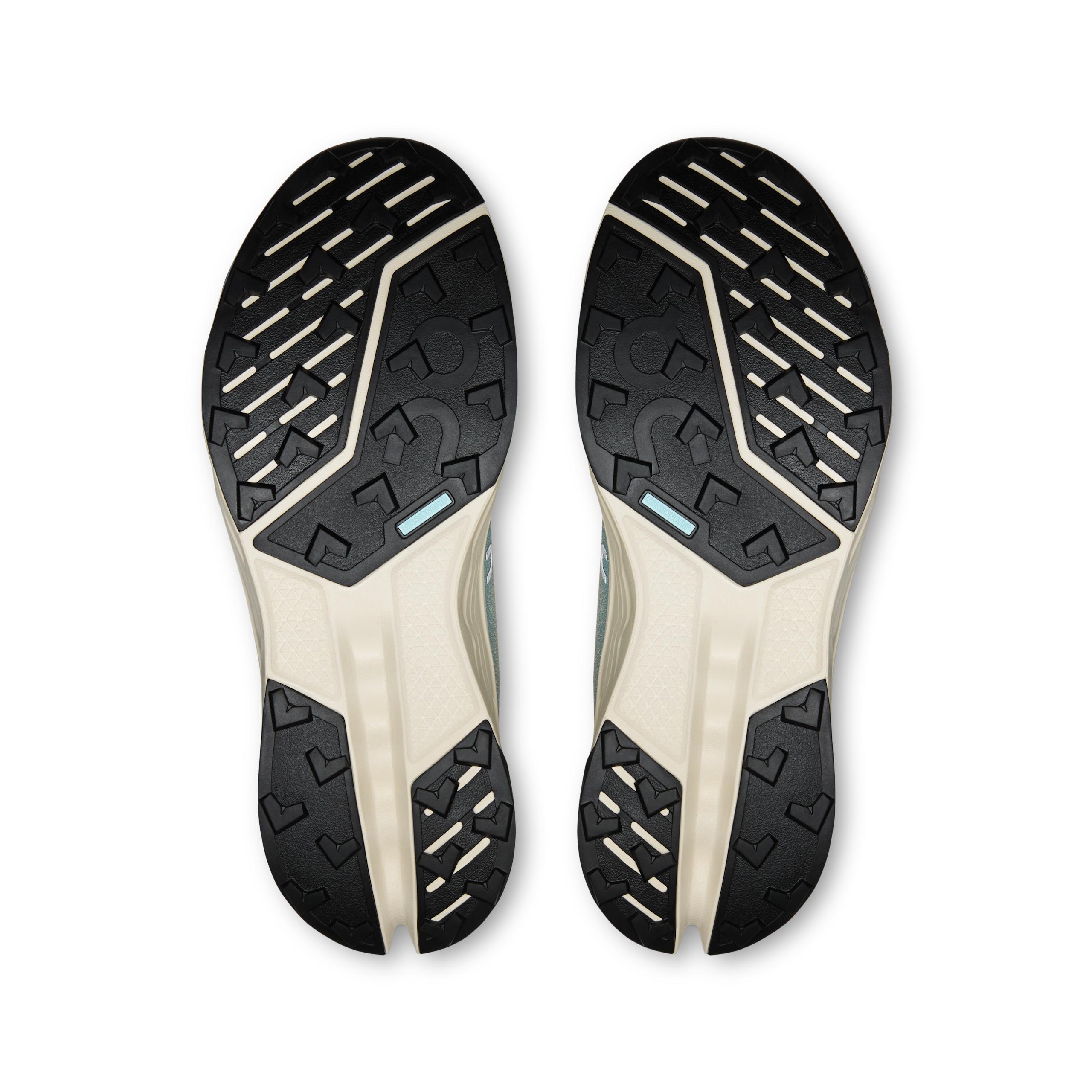 Кроссовки On Cloudsurfer Trail 2 Waterproof женские, песочные с серо-голубым — фото 3