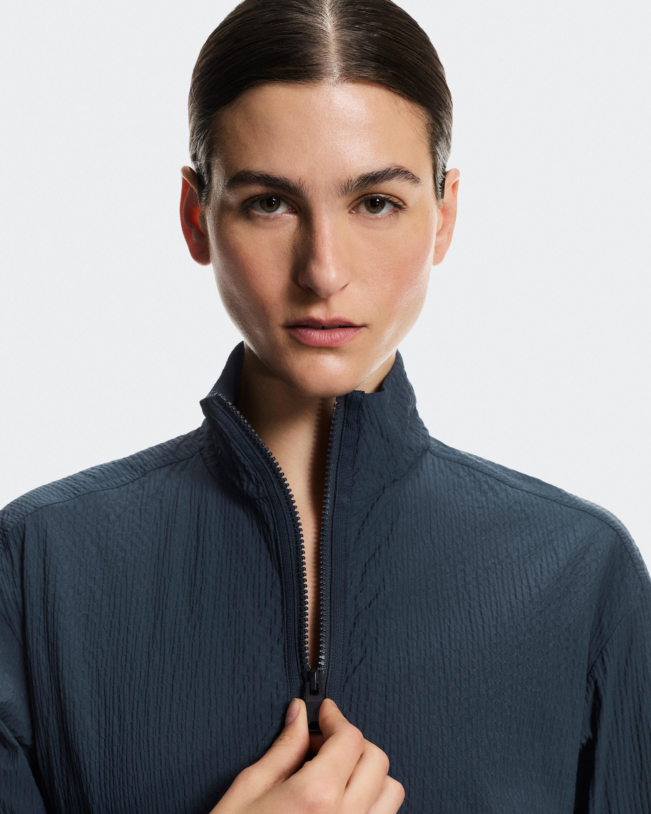 Женская куртка On Courtside 1/2 Zip Eaze, Midnight — фото 6