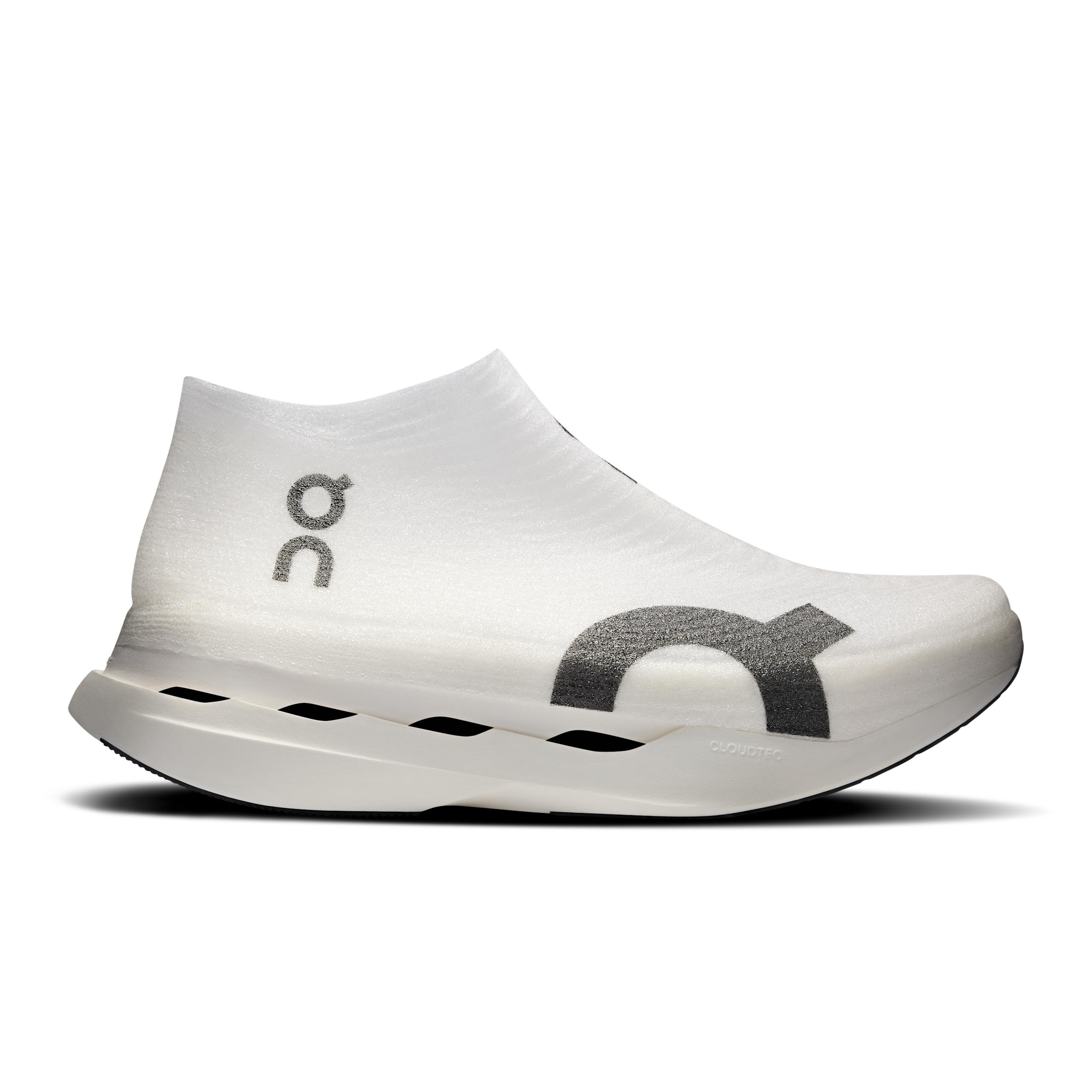LightSpray Cloudboom Strike White | Black