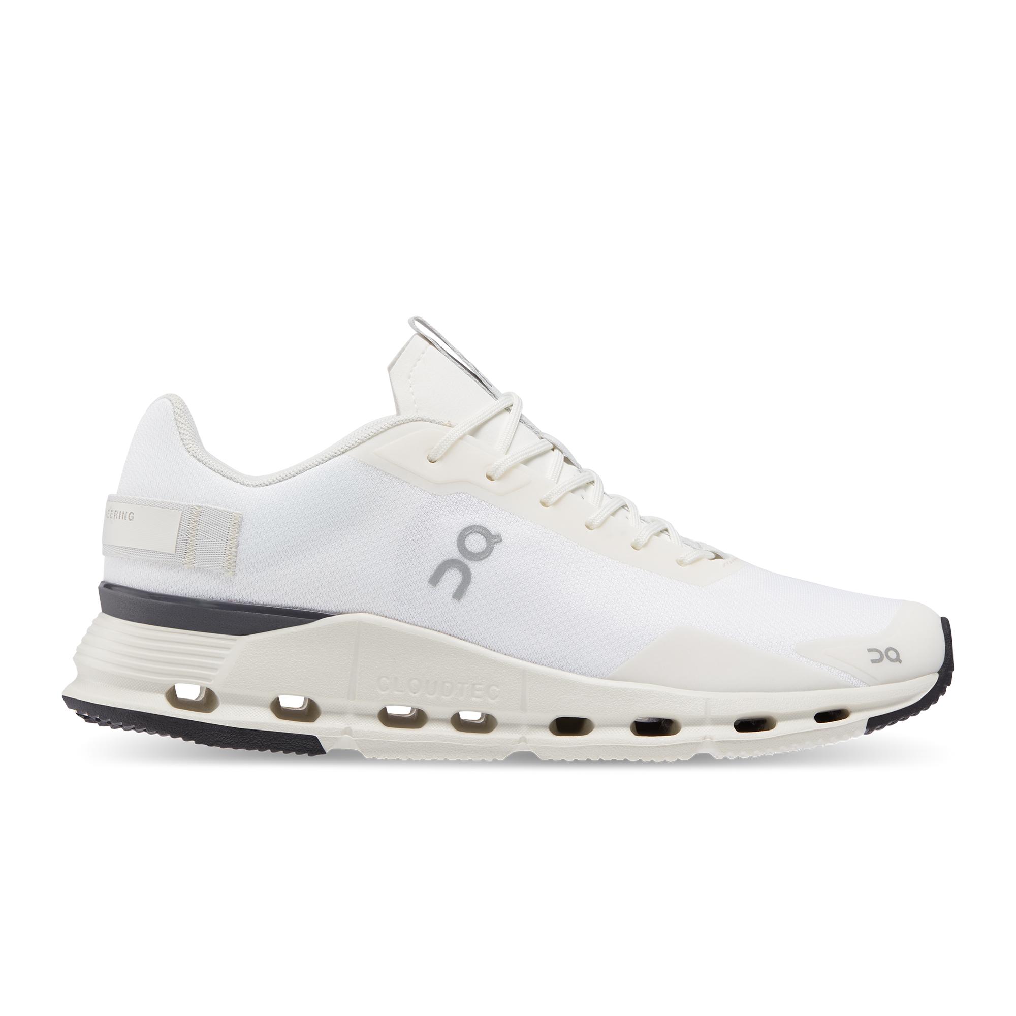 Cloudnova Form White | Eclipse