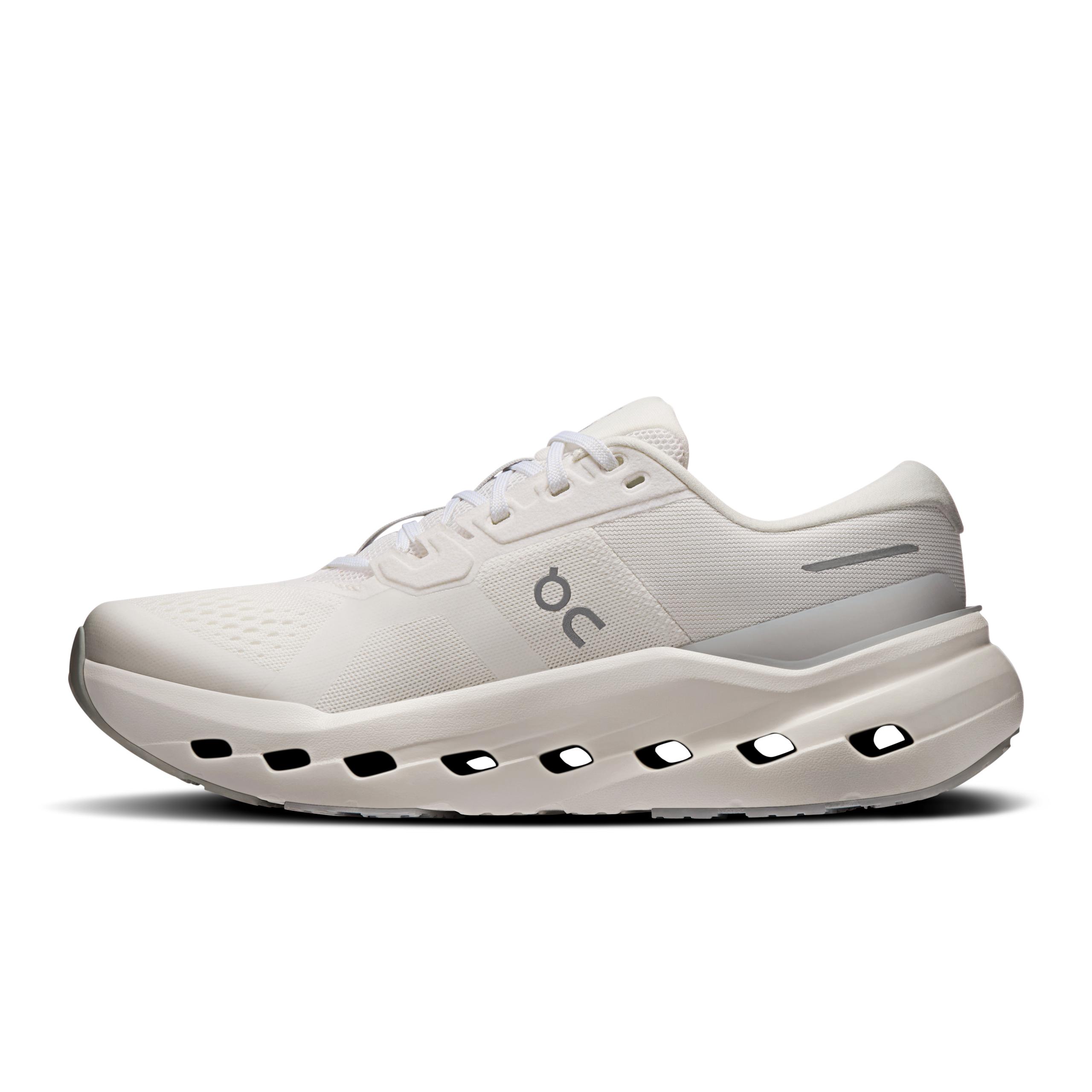 Кроссовки On Cloudrunner 3 женские, белые с молочным — фото 4
