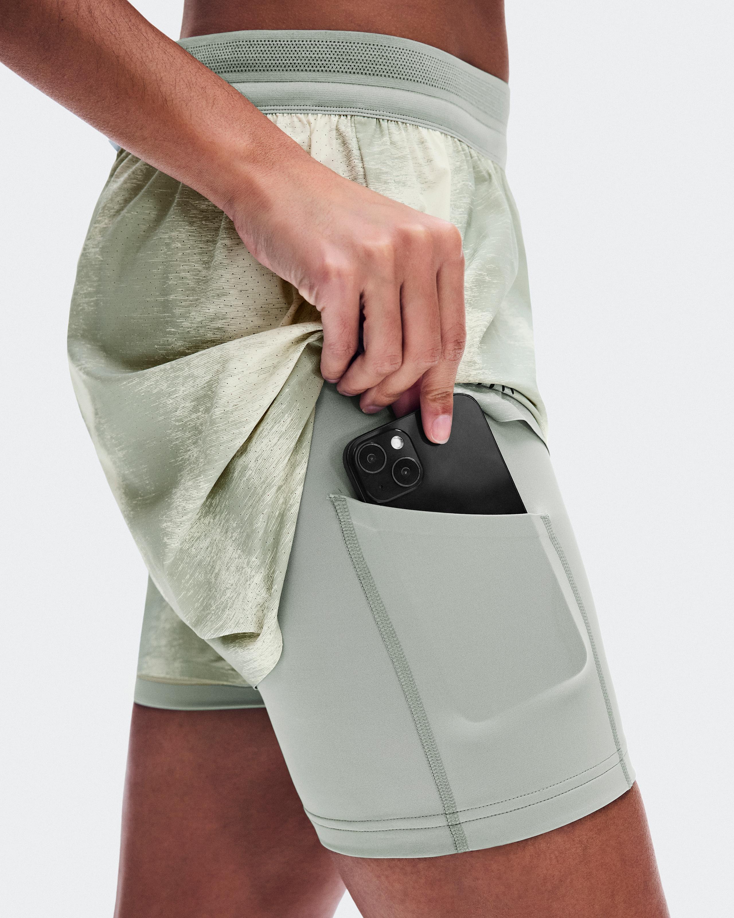 Женские шорты On Performance Shorts Terra, Seedling / Tin — фото 8