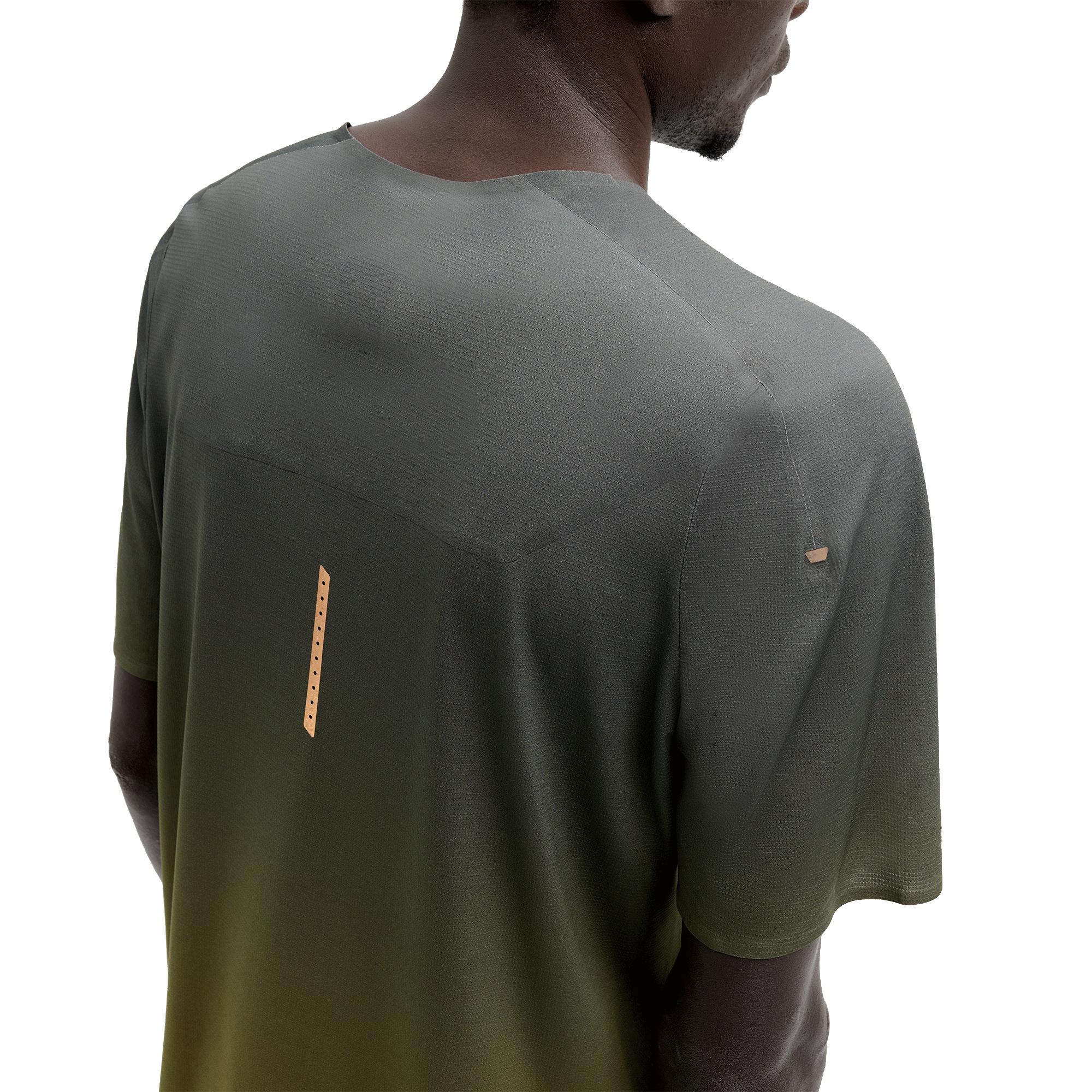 Мужская футболка On Performance-T LOEWE, Gradient Khaki — фото 6