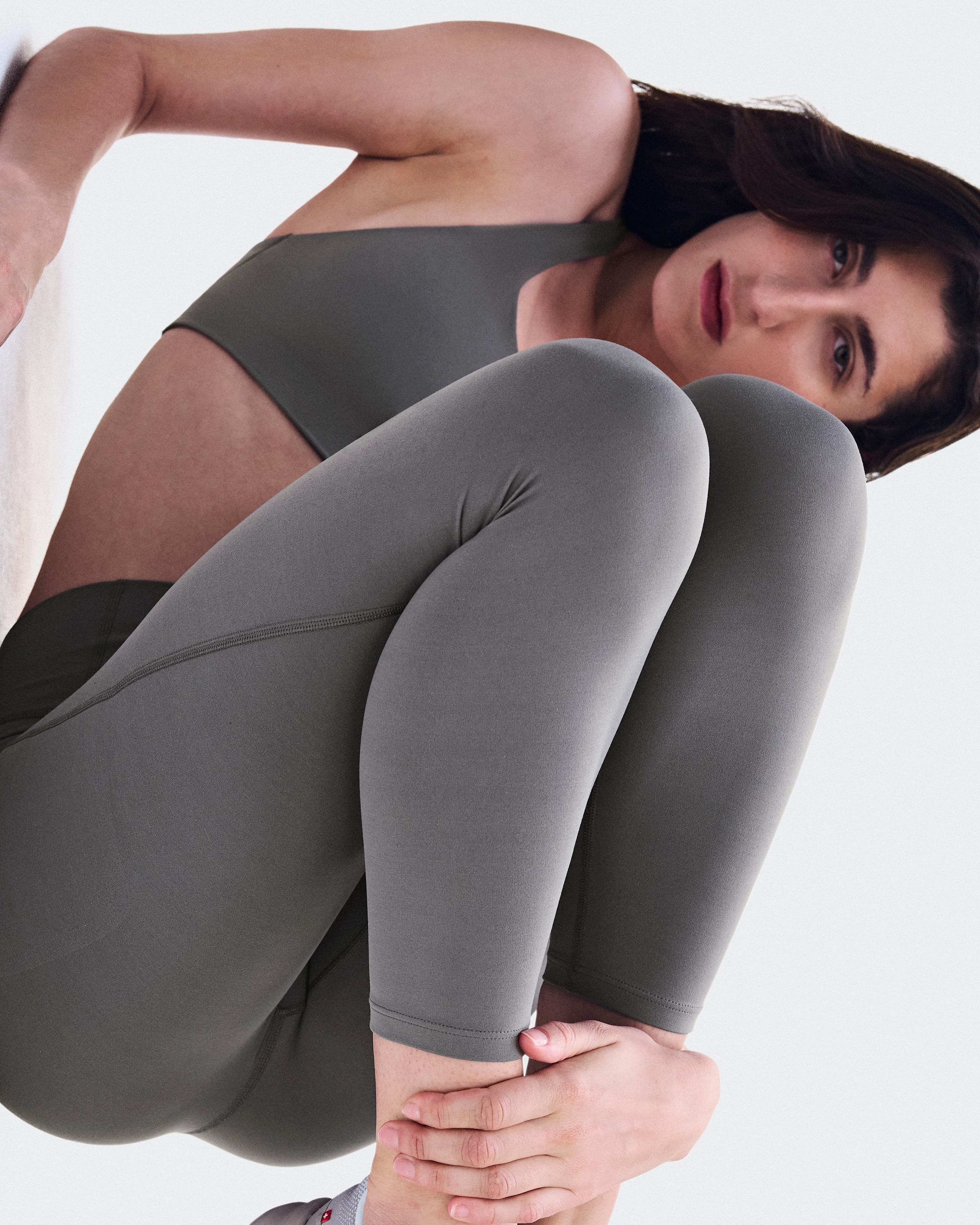 Женские леггинсы Studio Leggings 7/8 (тлеюще-красный) — фото 2