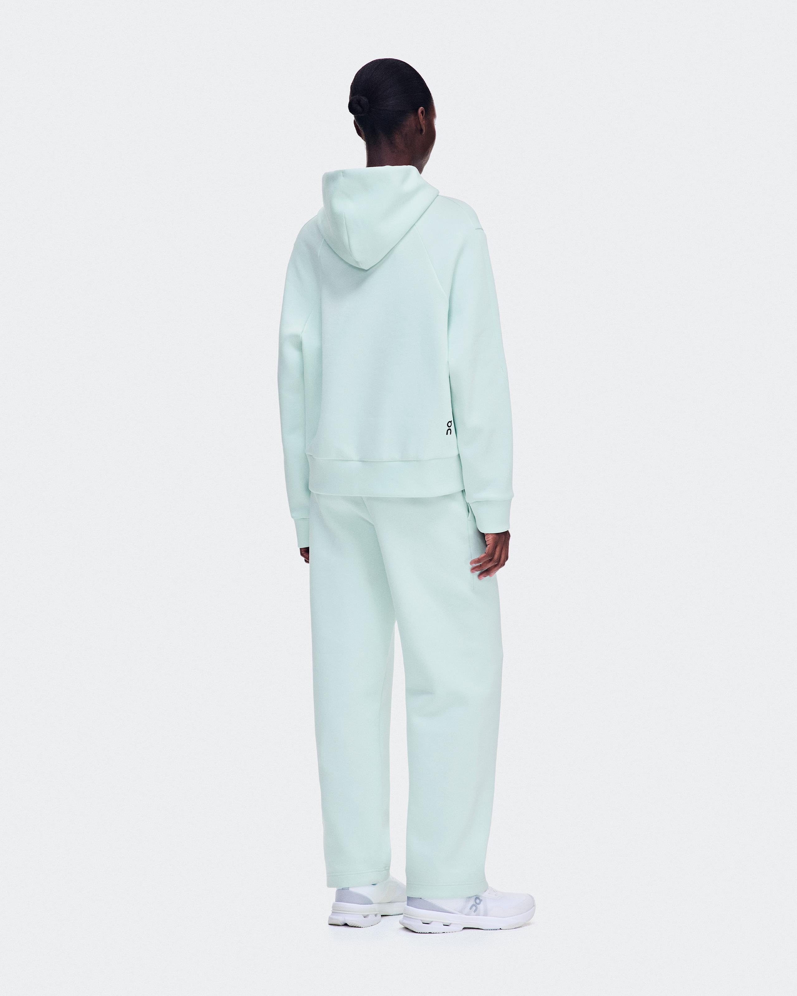 Худи On Focus Tech Hoodie женское, снежно-белый (Flurry) — фото 3