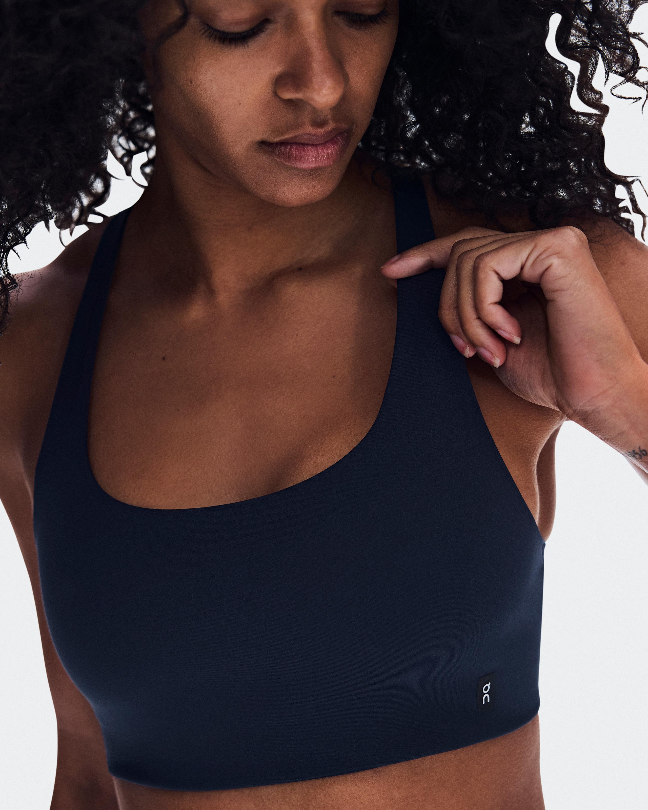 Женский топ-бра On Studio Bra, Navy — фото 2