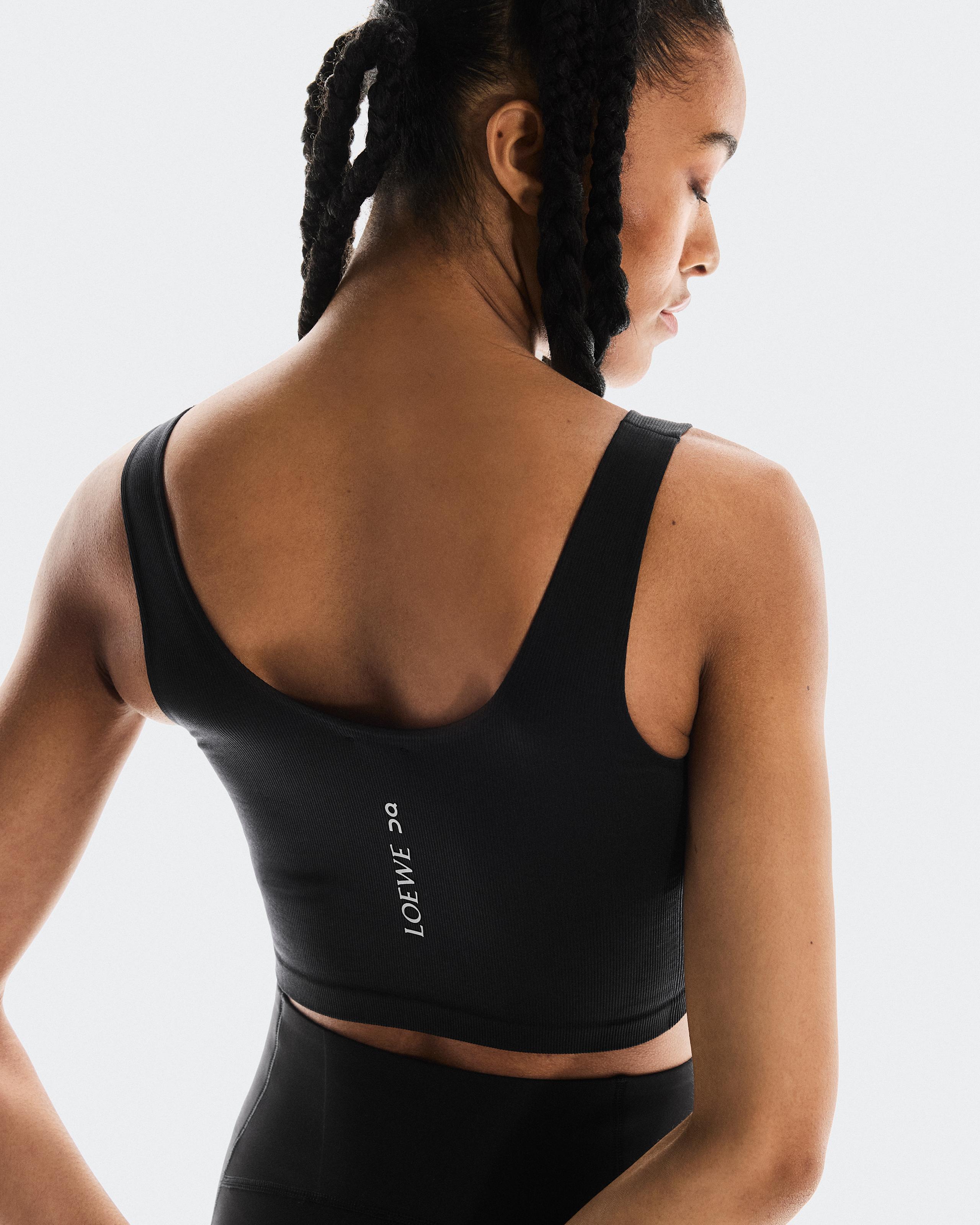 Спортивный бюстгальтер On Seamless Bra LOEWE, Black — фото 4